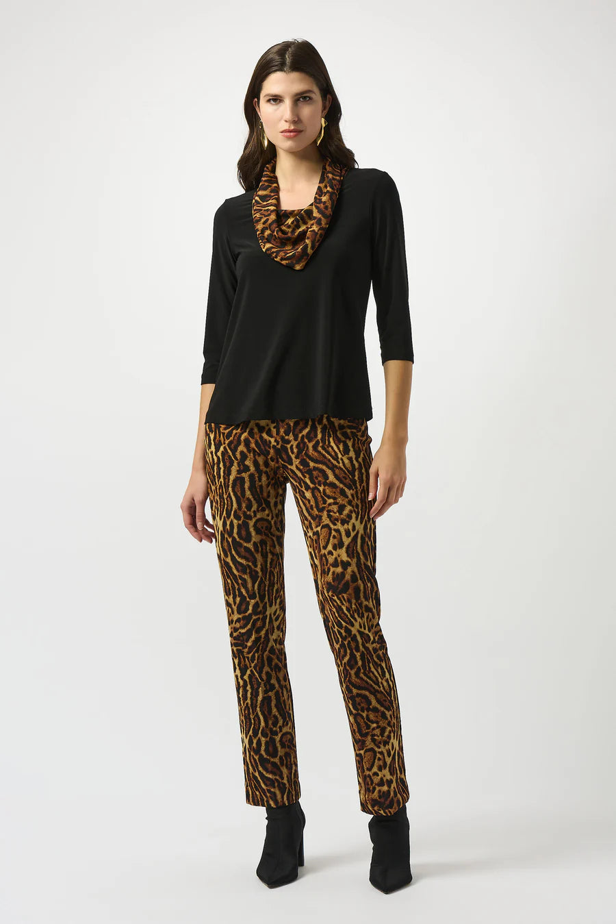 BLUSA NEGRA ESTAMPADA 253222