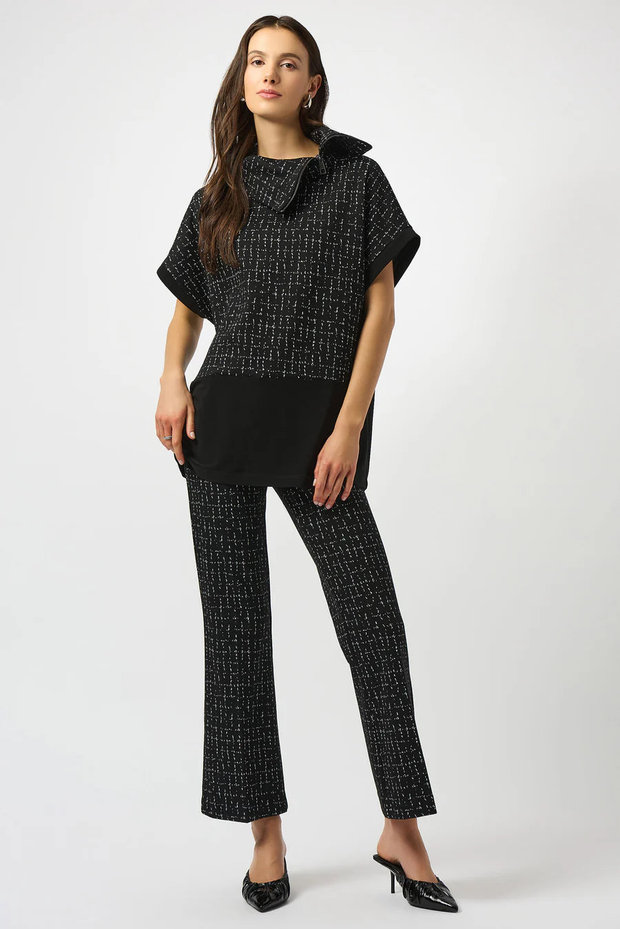 BLUSA NEGRA ESTAMPADA 253234