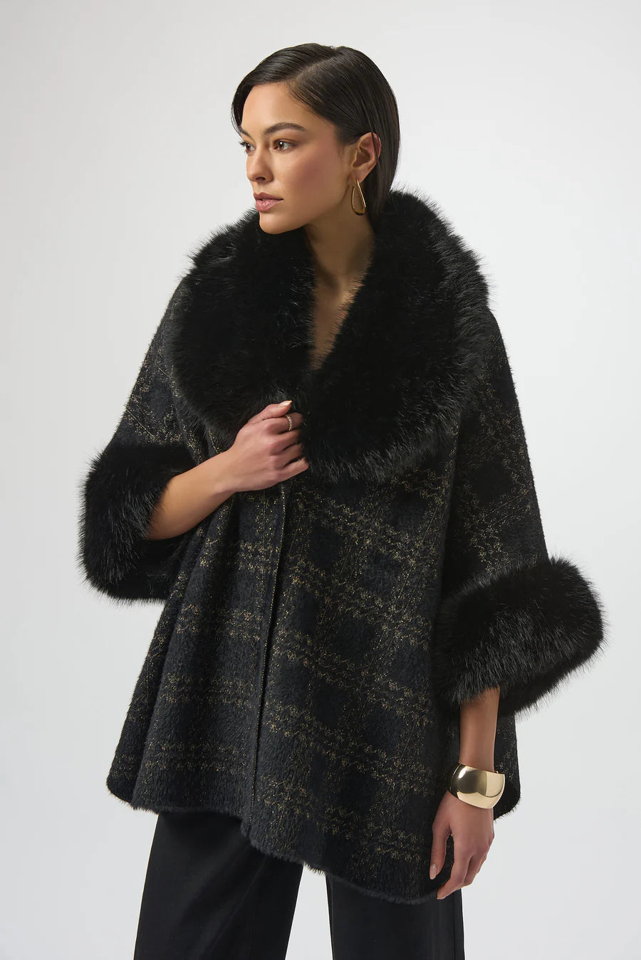 CAPA NEGRA ESTAMPADA 254934