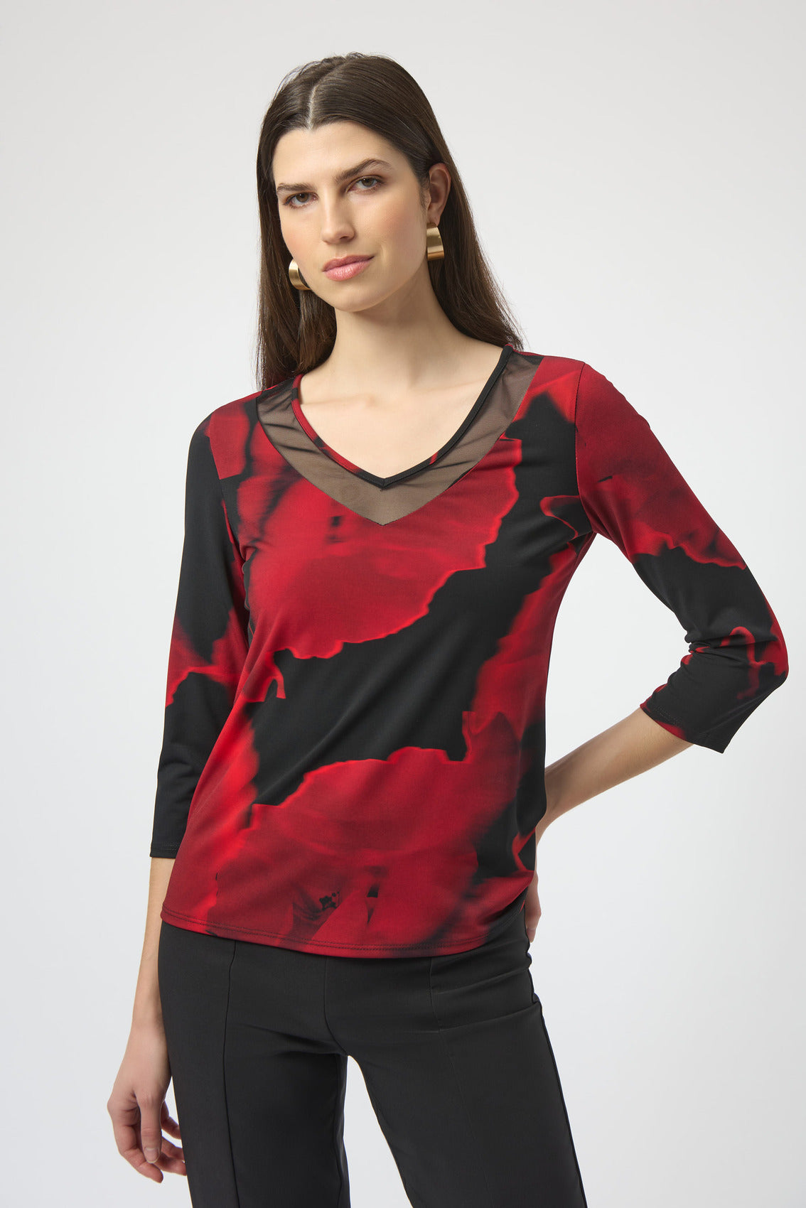 BLUSA NEGRA ESTAMPADA 254095