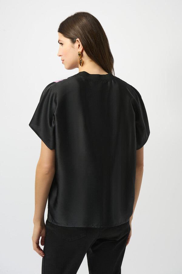 BLUSA NEGRA ESTAMPADA 253922