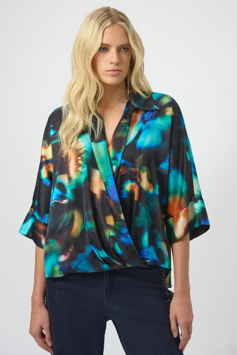BLUSA NEGRA ESTAMPADA 254097