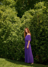 Cargar imagen en el visor de la galería, VESTIDO MIDI MORADO PLIZADO
