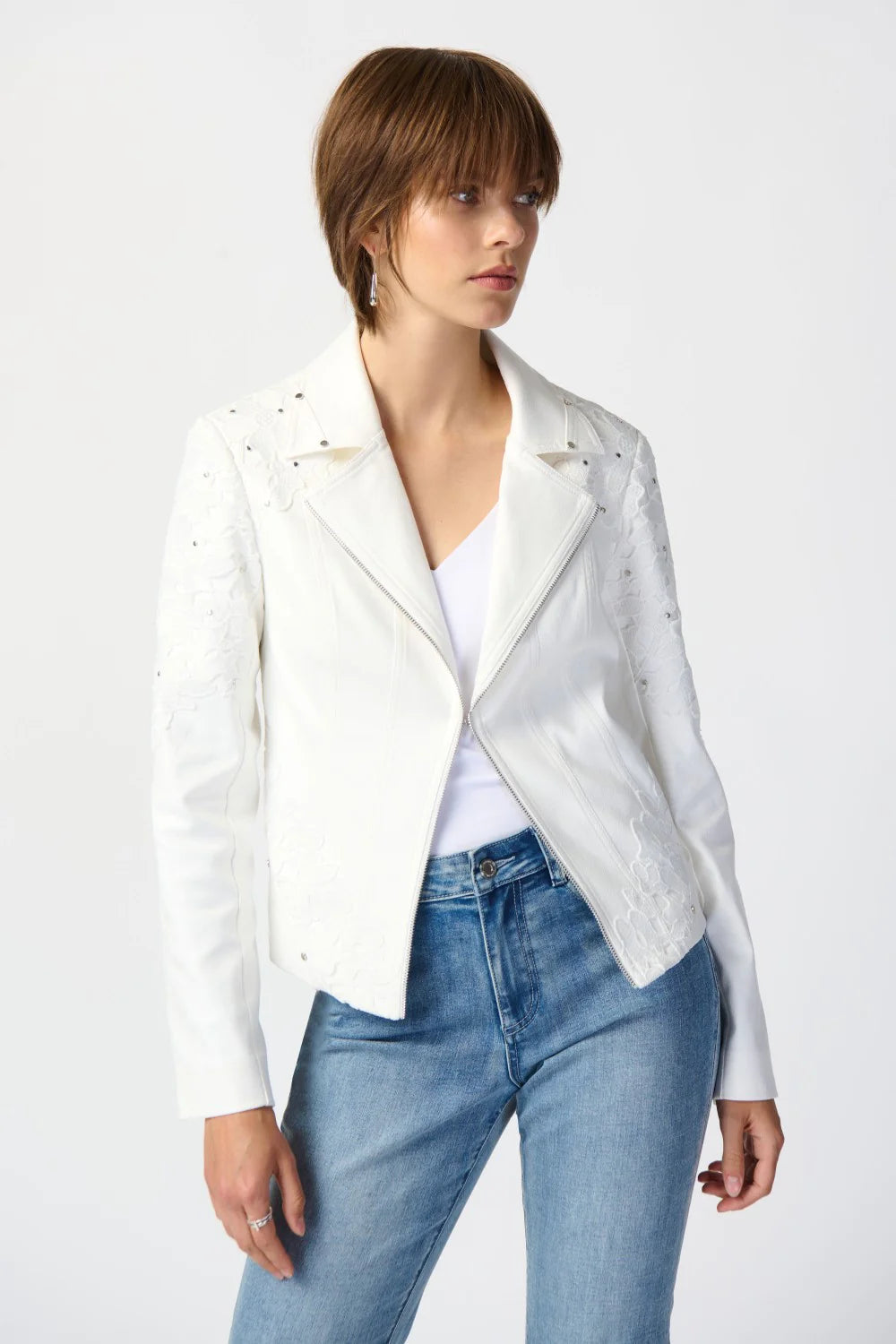 CHAQUETA BLANCA