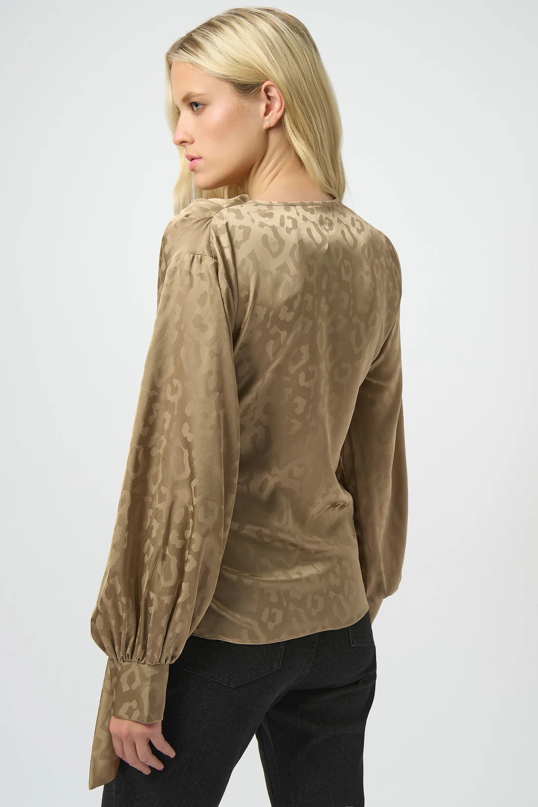 BLUSA CAFÉ SATIN ANIMAL PRINT 254060