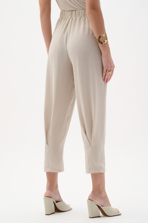 PANTALÓN BEIGE CAPRI 262044