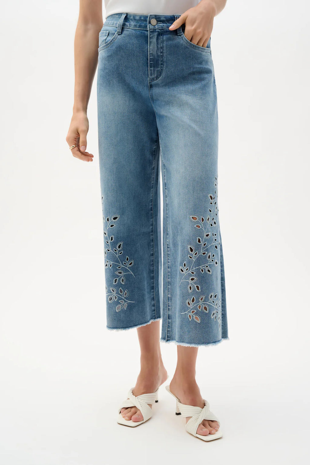 PANTALÓN CAPRI AZUL 262915