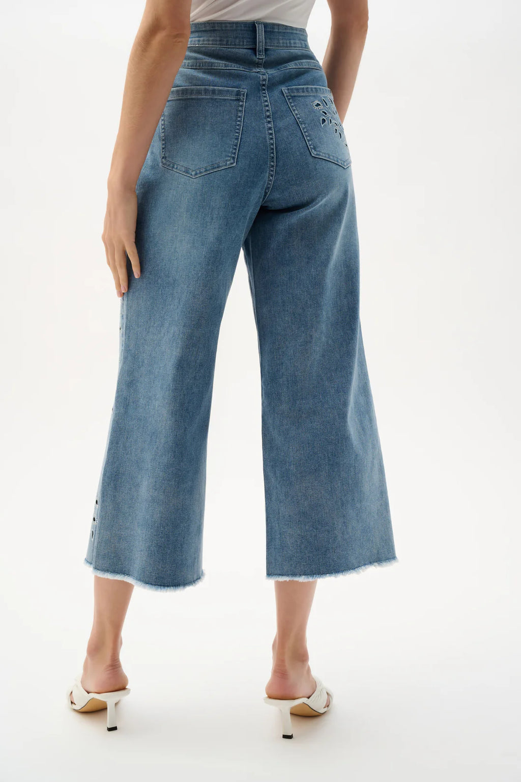 PANTALÓN CAPRI AZUL 262915