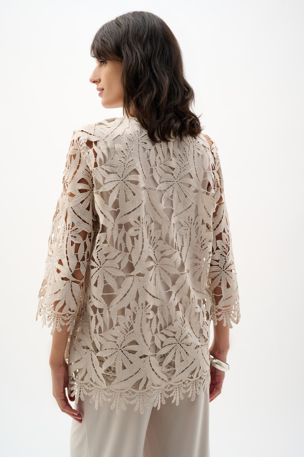 SACO BEIGE TIRA BORDADA 262096