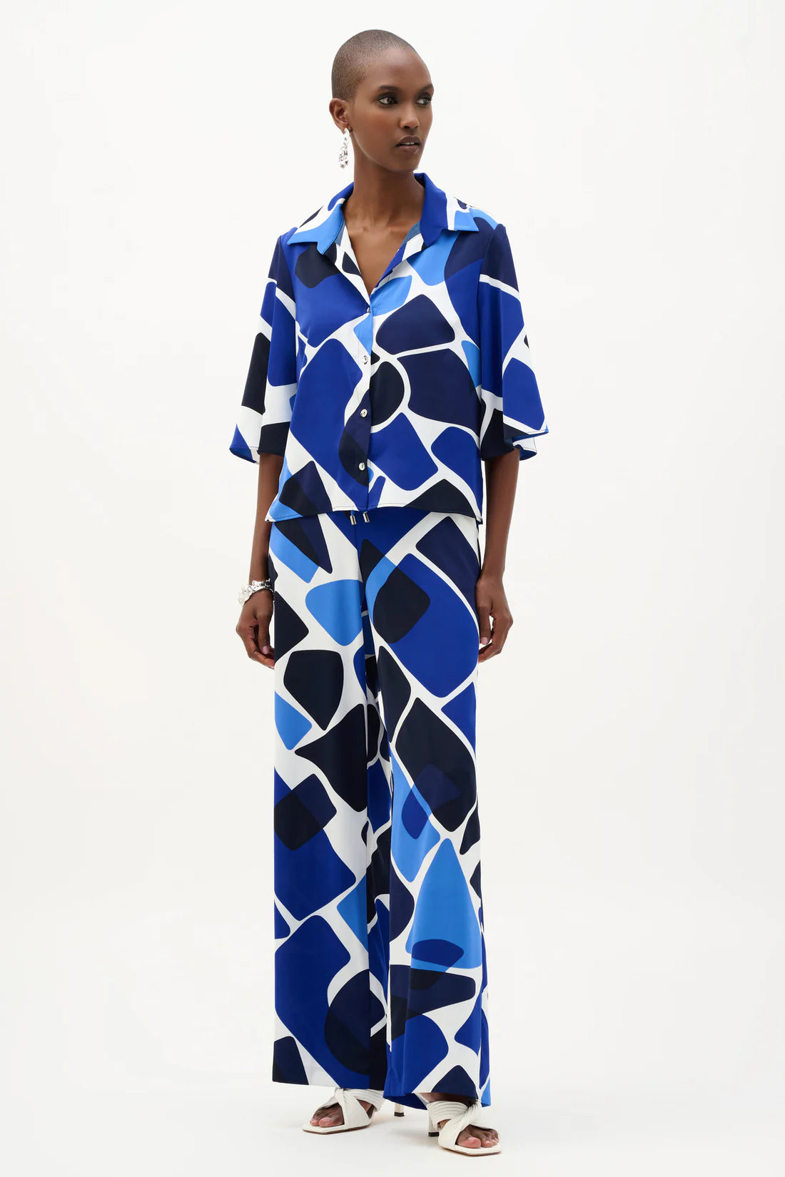 PANTALÓN AZUL ESTAMPADO 262155