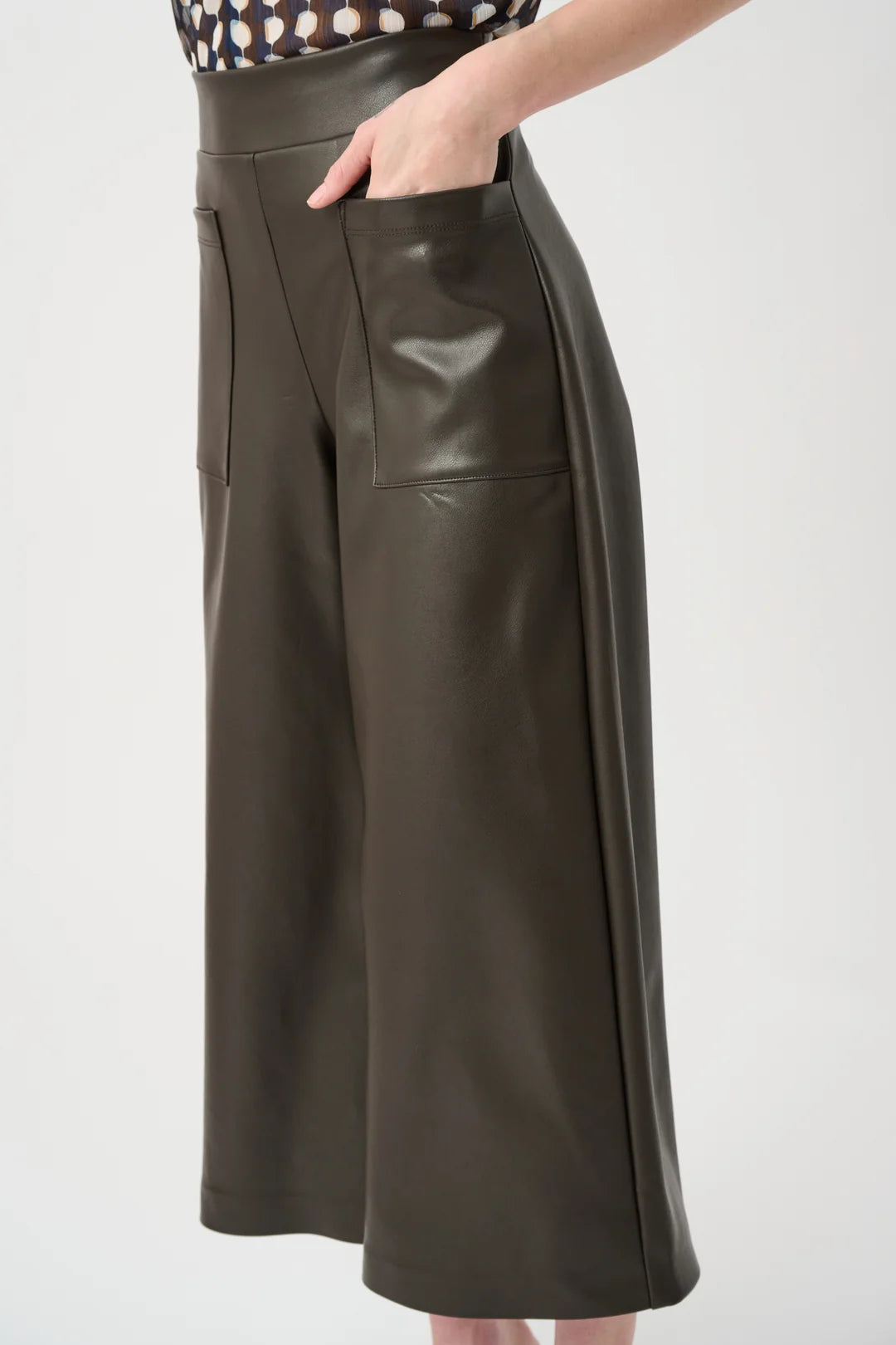 PANTALÓN CAPRI CAFE MOKA 263096