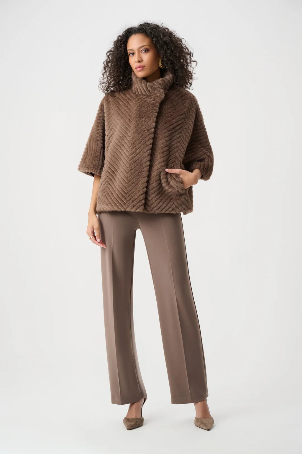 ABRIGO CORTO BEIGE/CAFE 263917