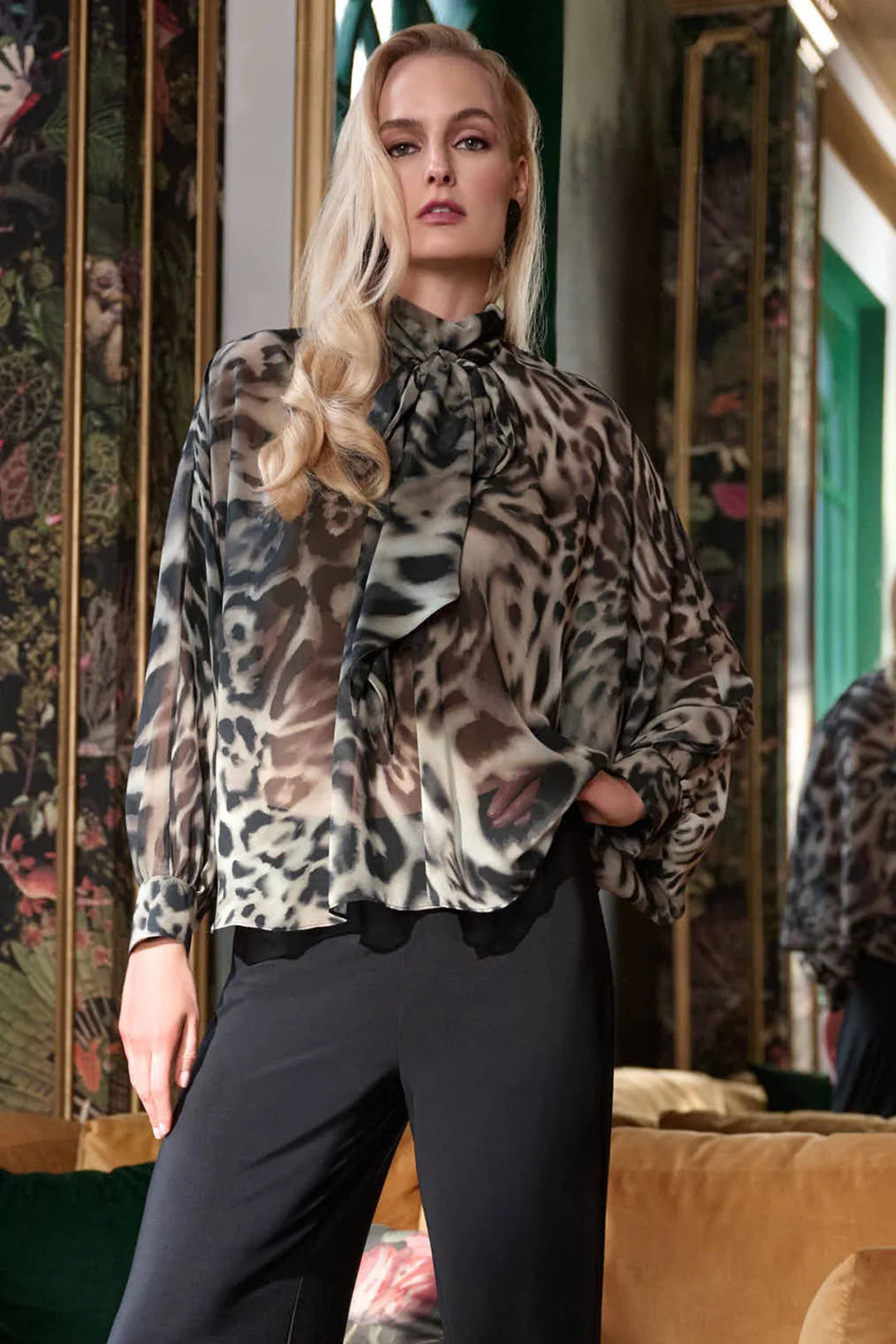 BLUSA BEIGE ANIMAL PRINT 263743
