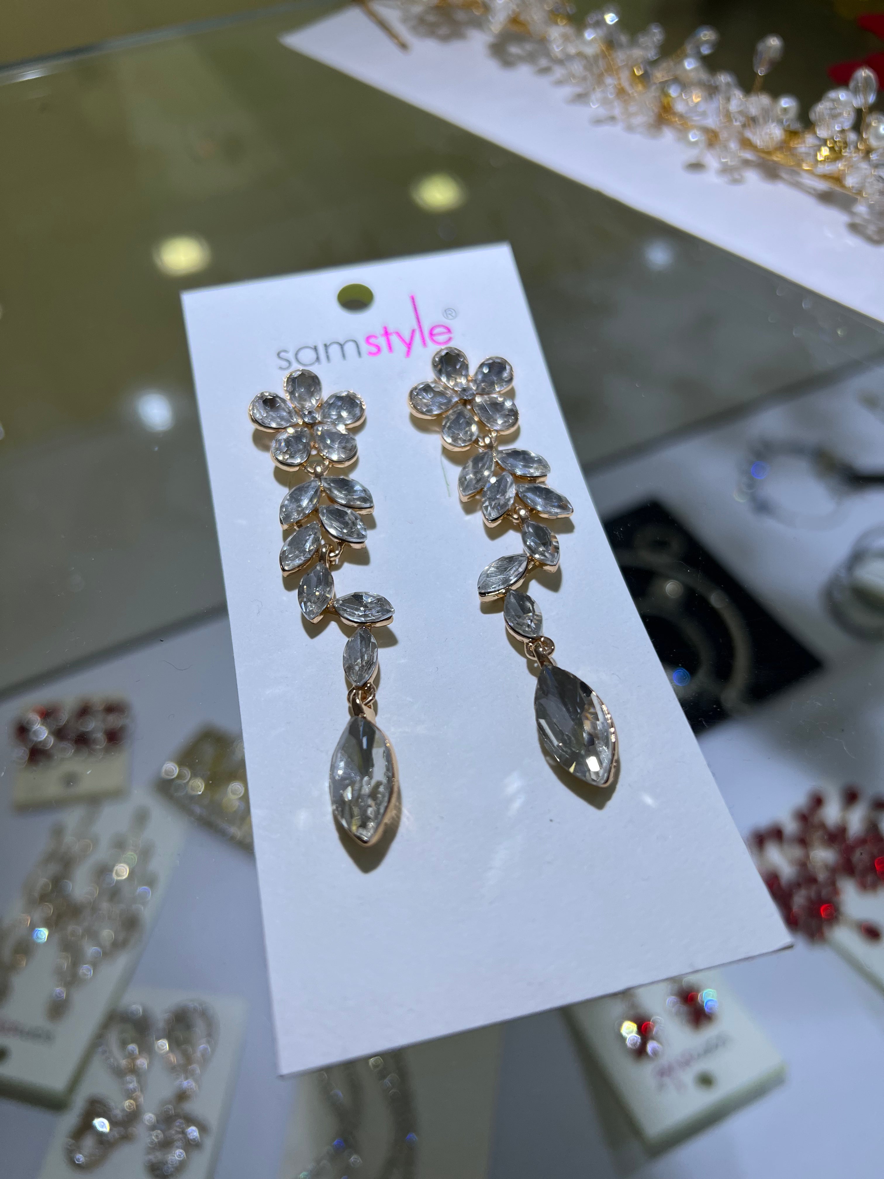ARETES LARGOS DORADOS PLATA