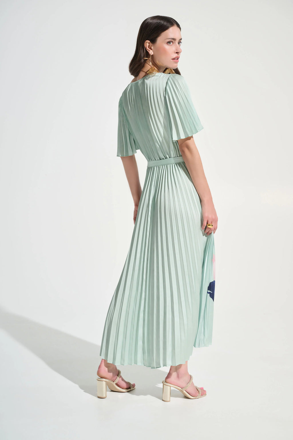 VESTIDO MIDI VERDE MENTA PLISADO 262712