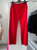 PANTALÓN ROJO