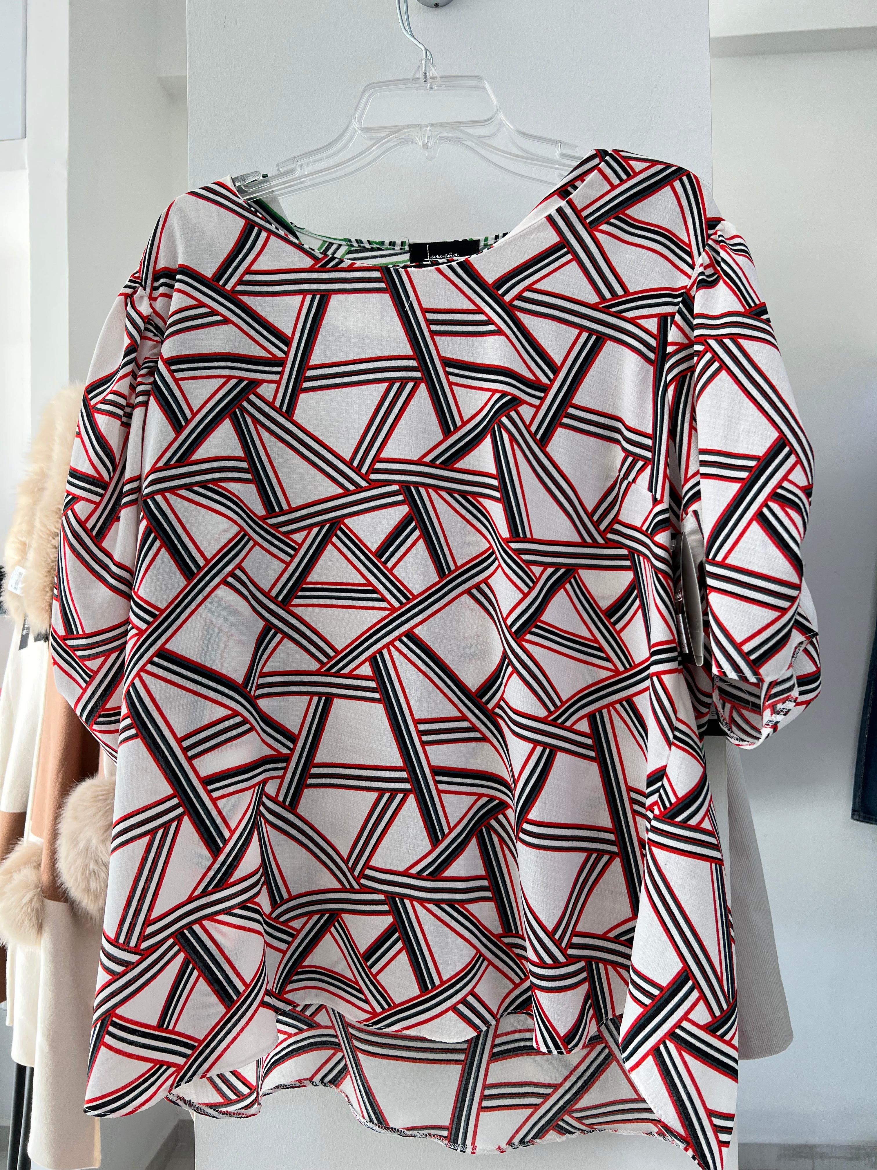 BLUSA BLANCA ESTAMPADA ROJA / VERDE