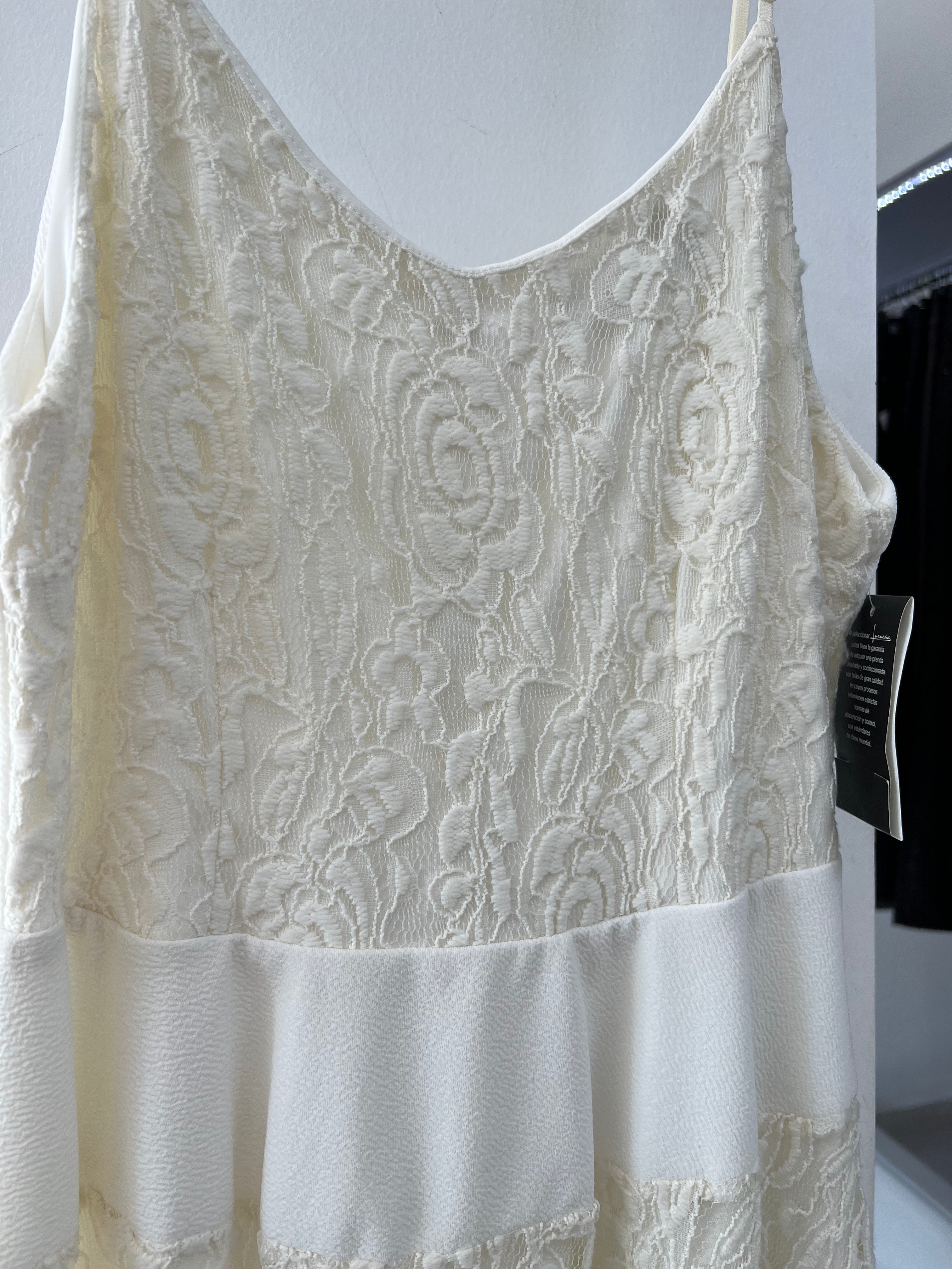 VESTIDO CORTO BLANCO