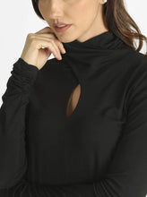 Cargar imagen en el visor de la galería, BLUSA BÁSICA NEGRA/BLANCA/ROJA
