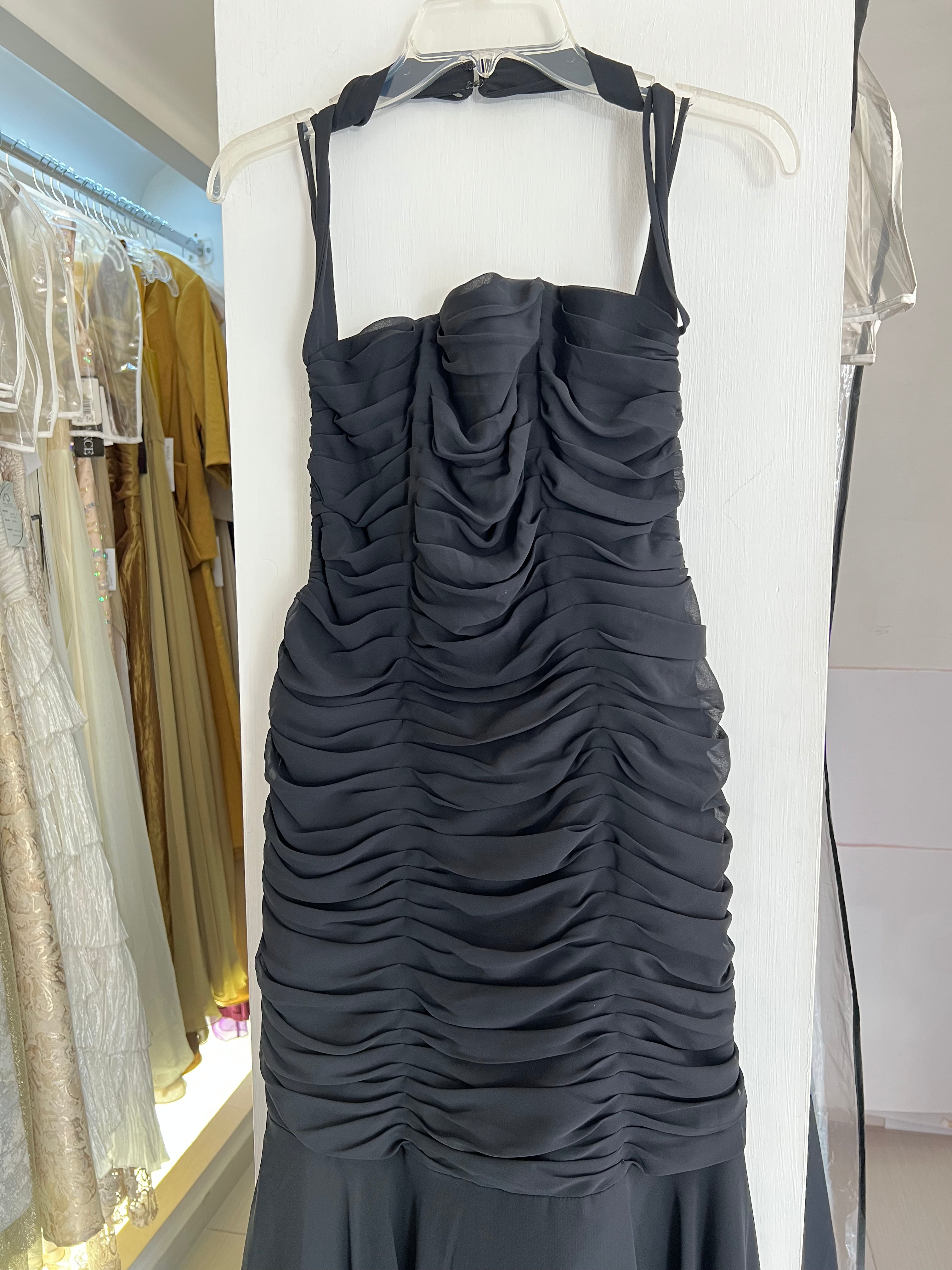 VESTIDO LARGO NEGRO DRAPEADO