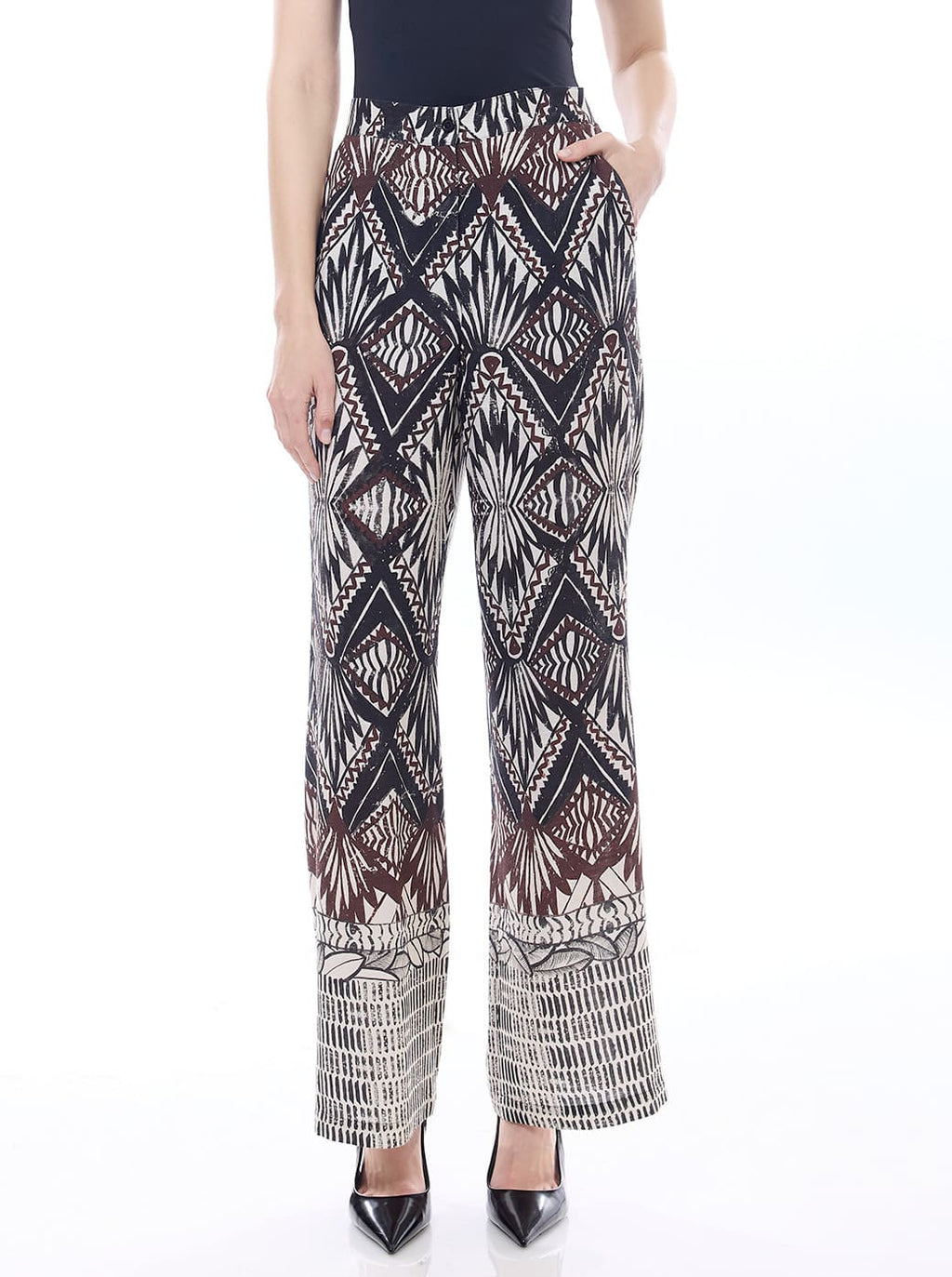 PANTALÓN NEGRO ESTAMPADO 125503
