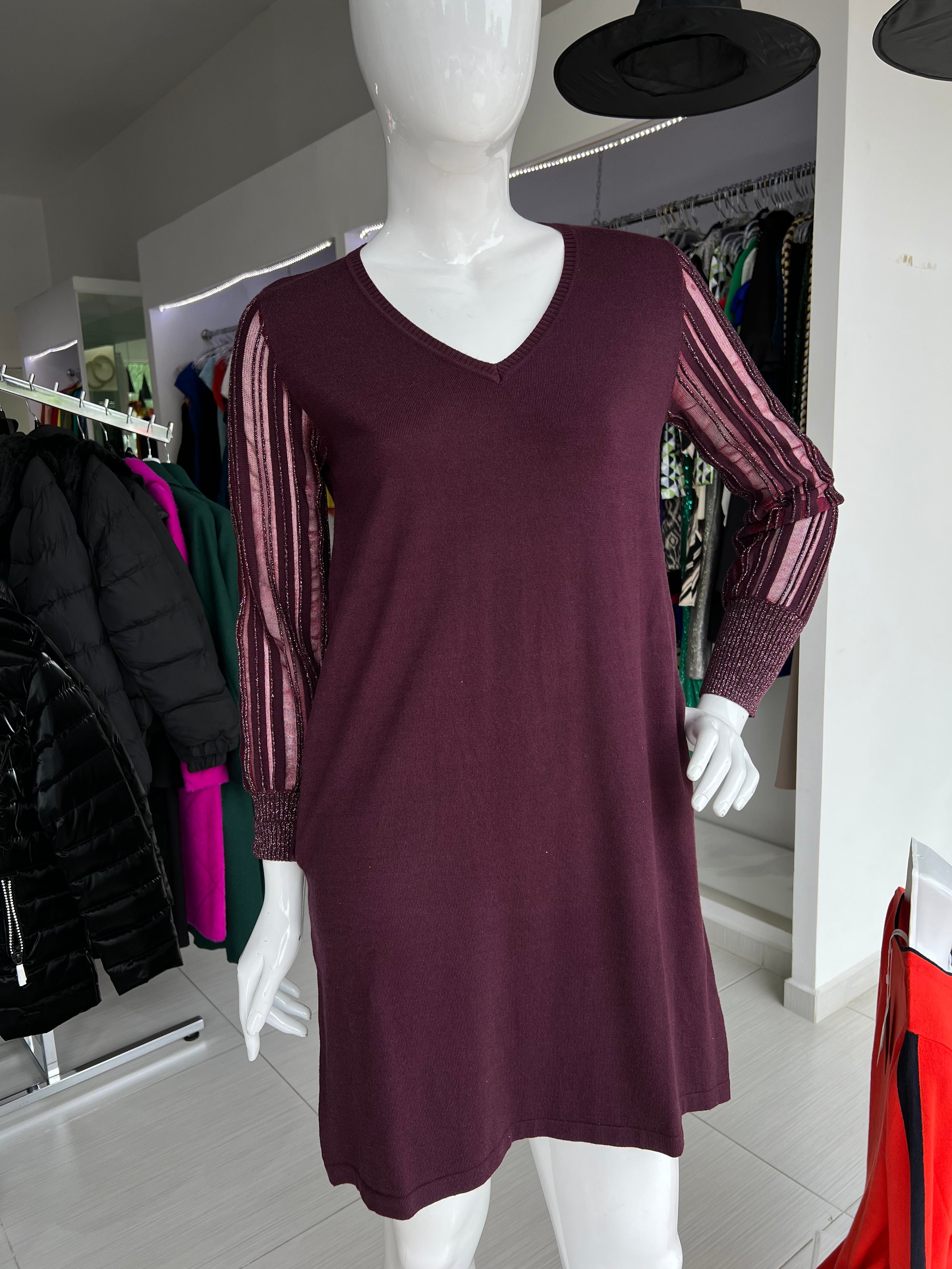 VESTIDO CORTO NEGRO/VINO