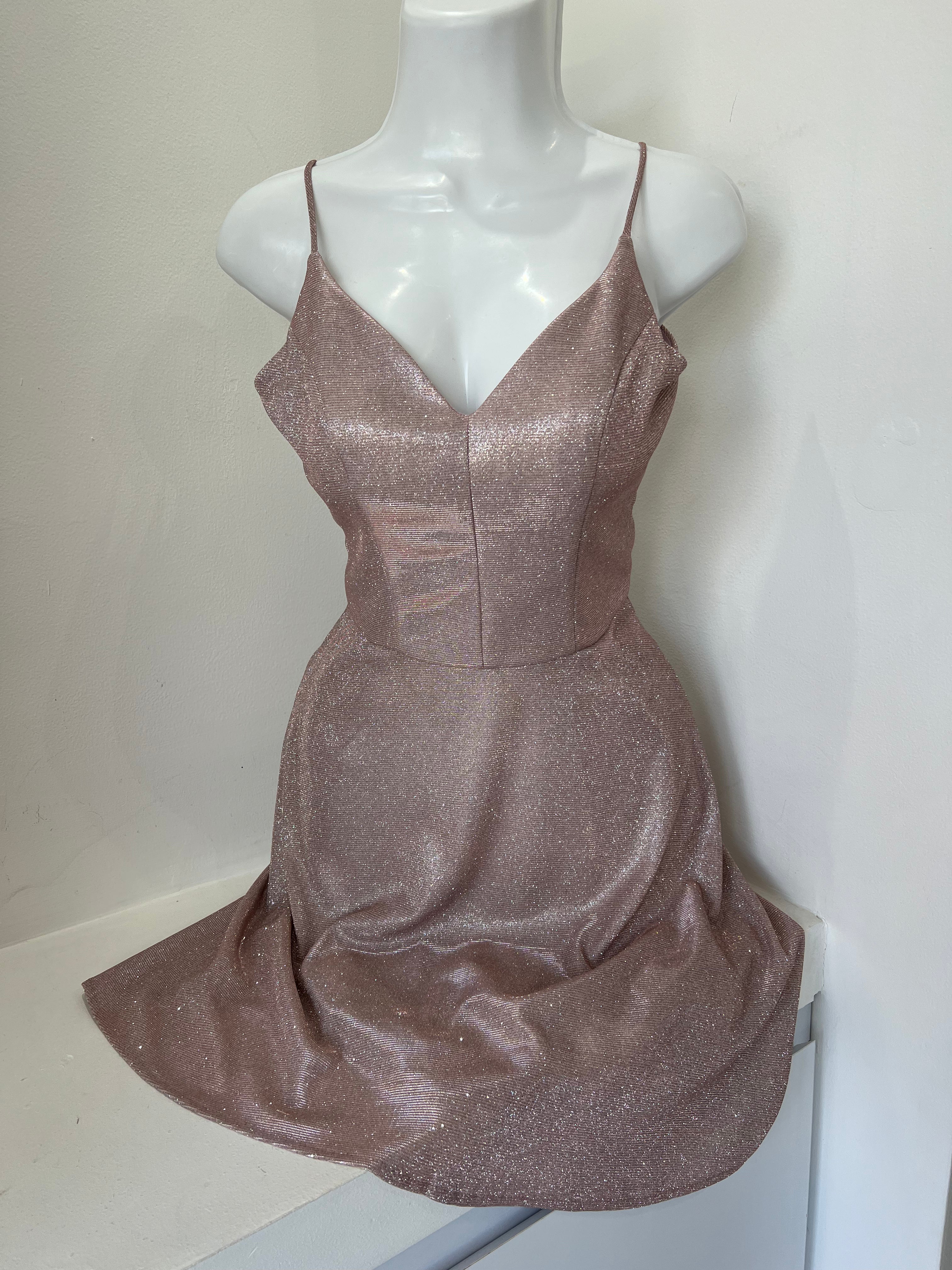VESTIDO CORTO LILA