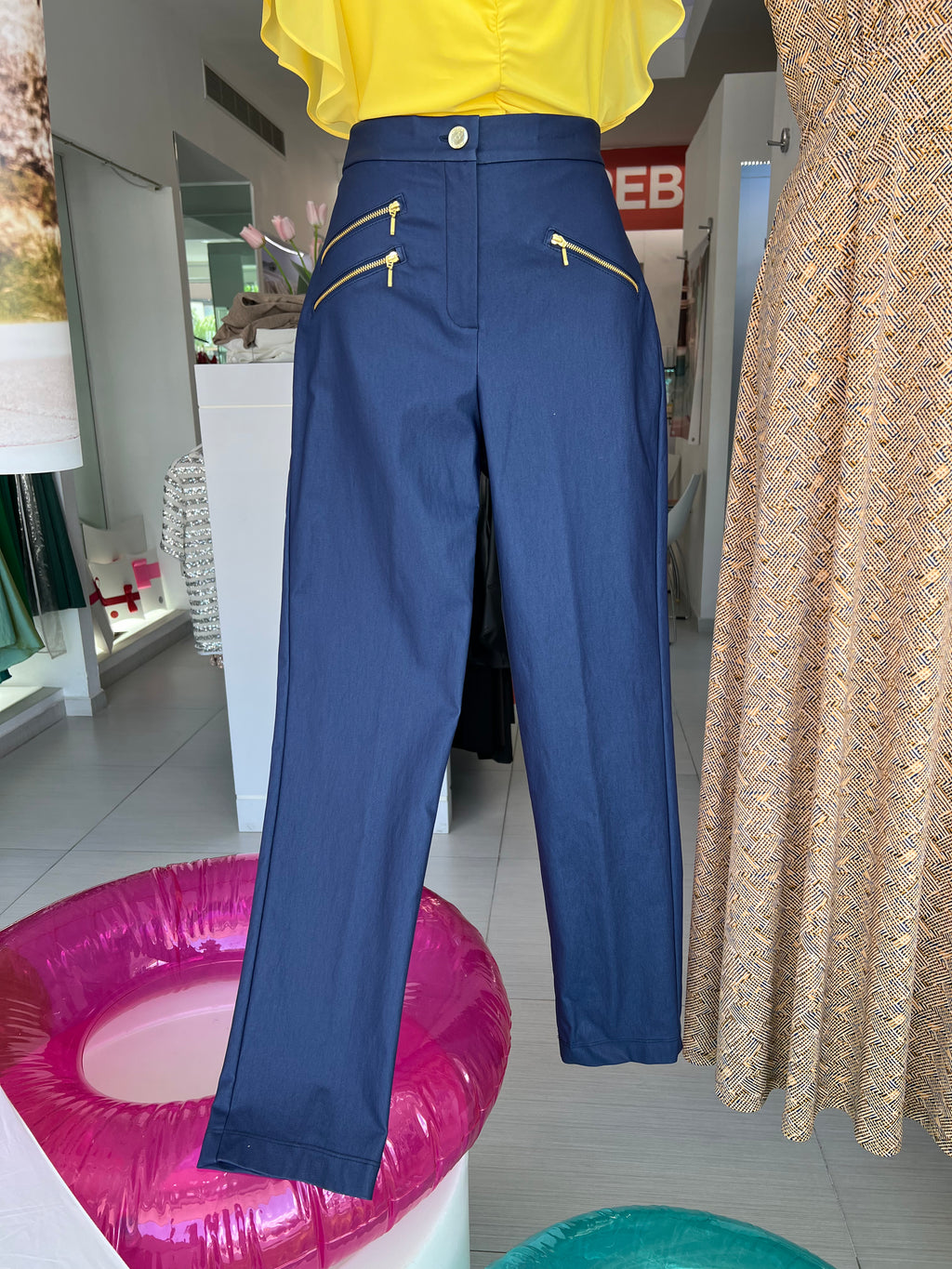 PANTALÓN AZUL