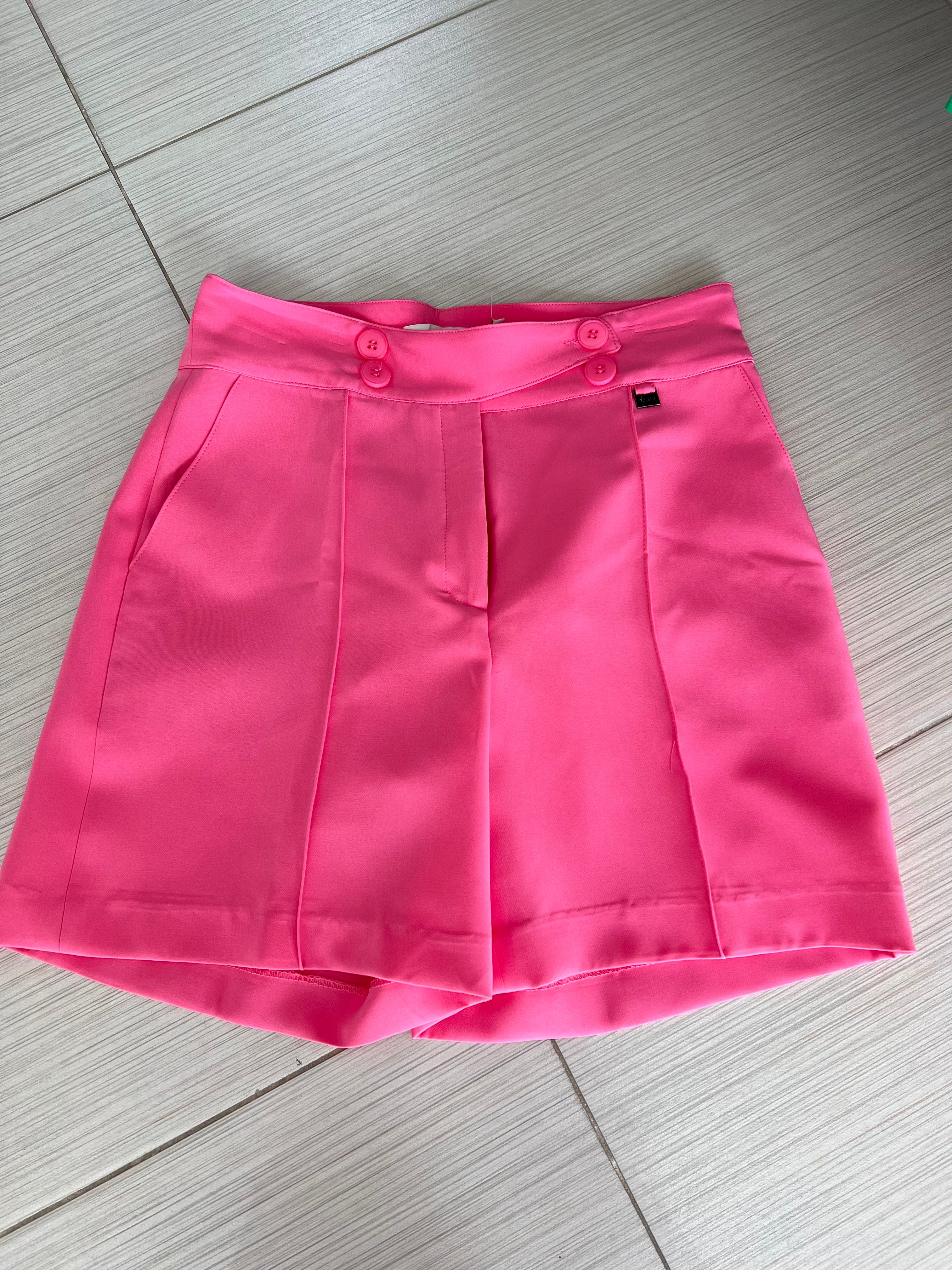 SHORT CORTO ROSA