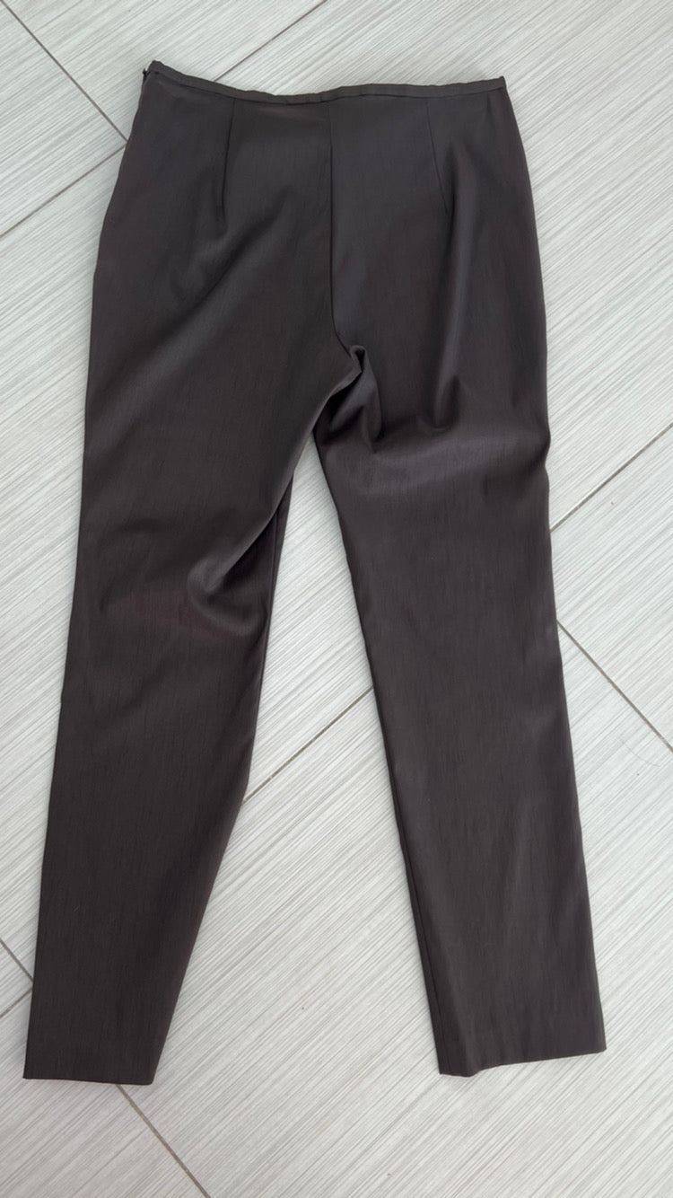 PANTALÓN GRIS
