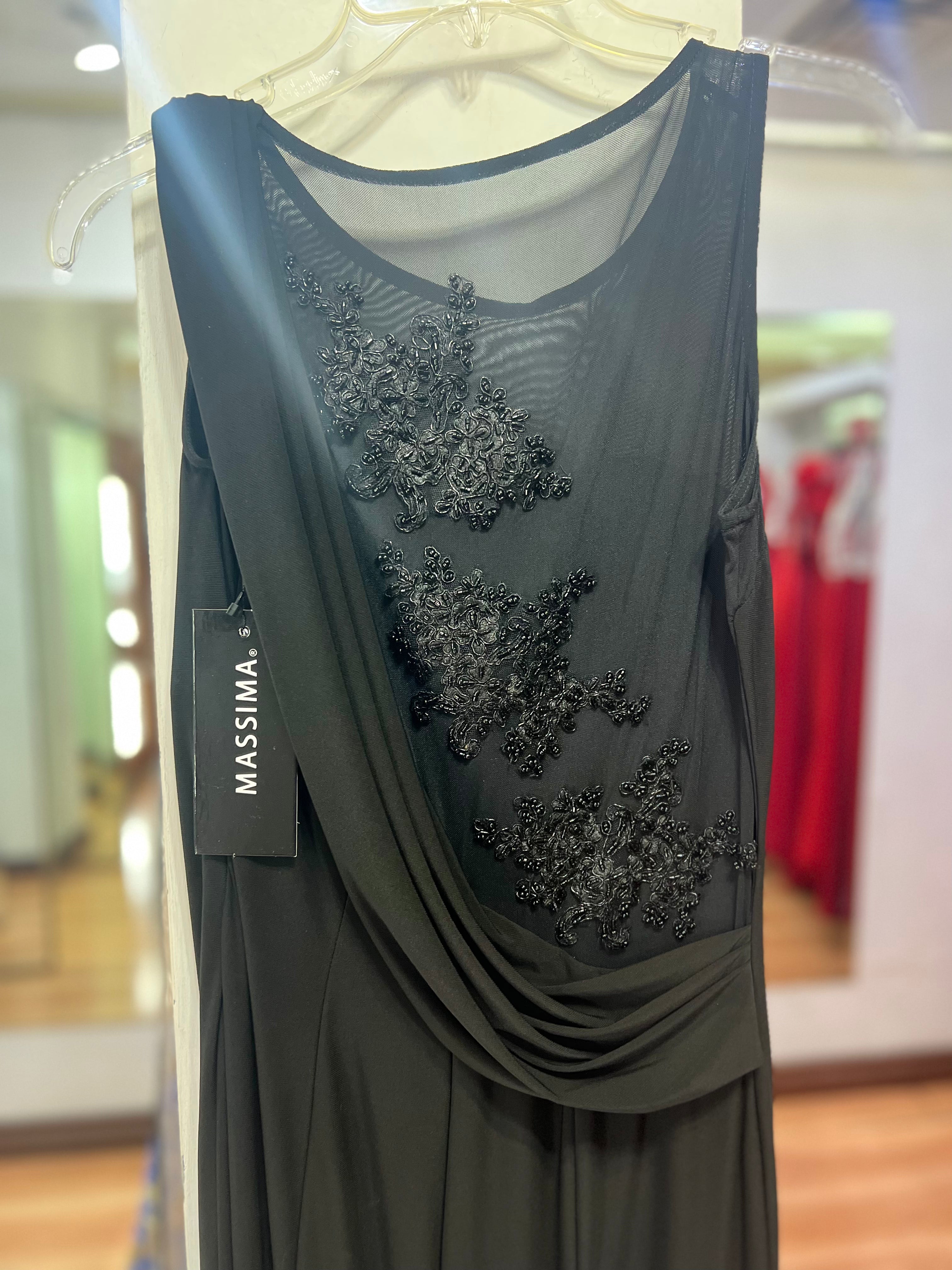 VESTIDO LARGO NEGRO BORDADO