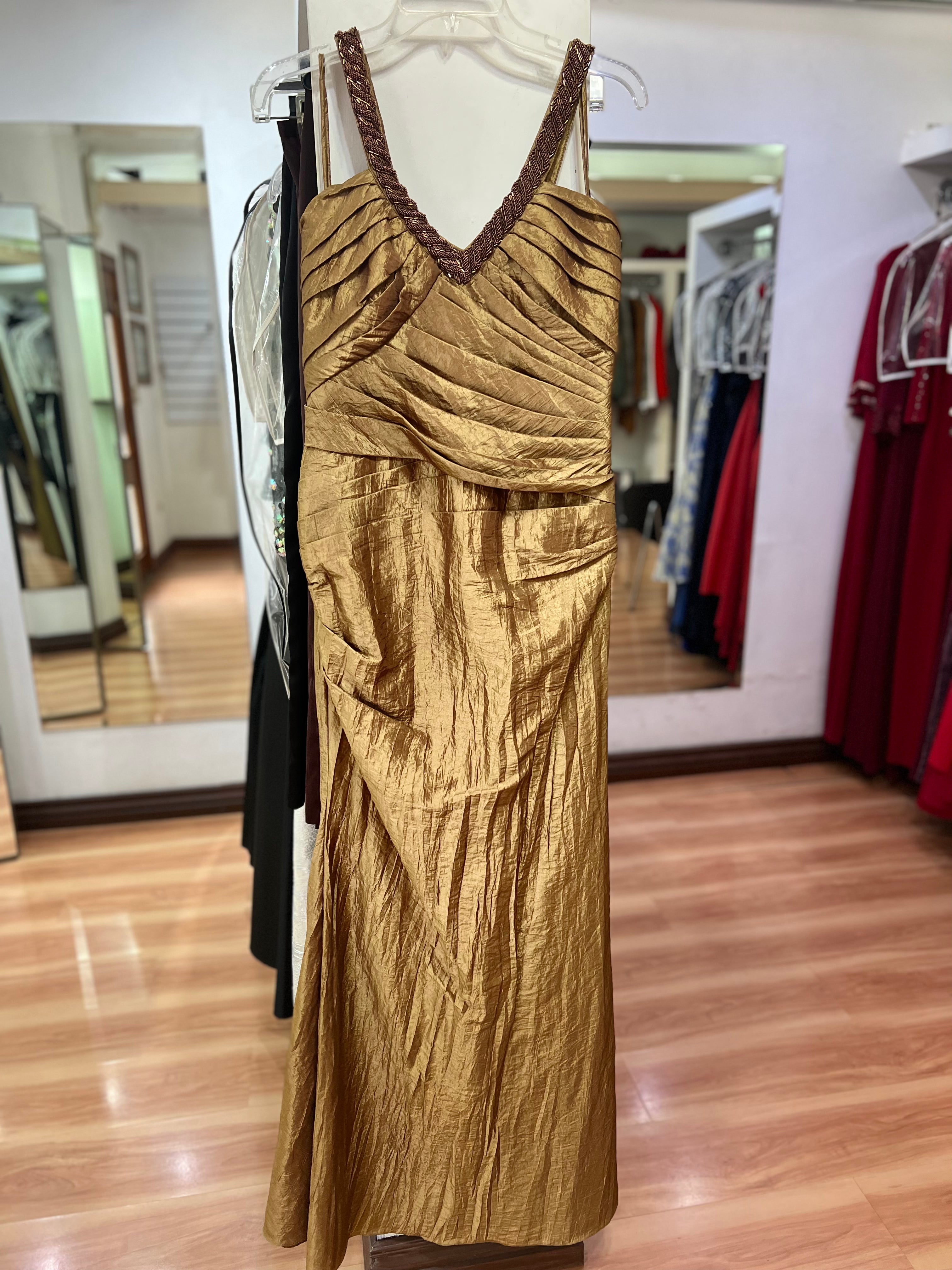 VESTIDO LARGO CAFÉ BORDADO