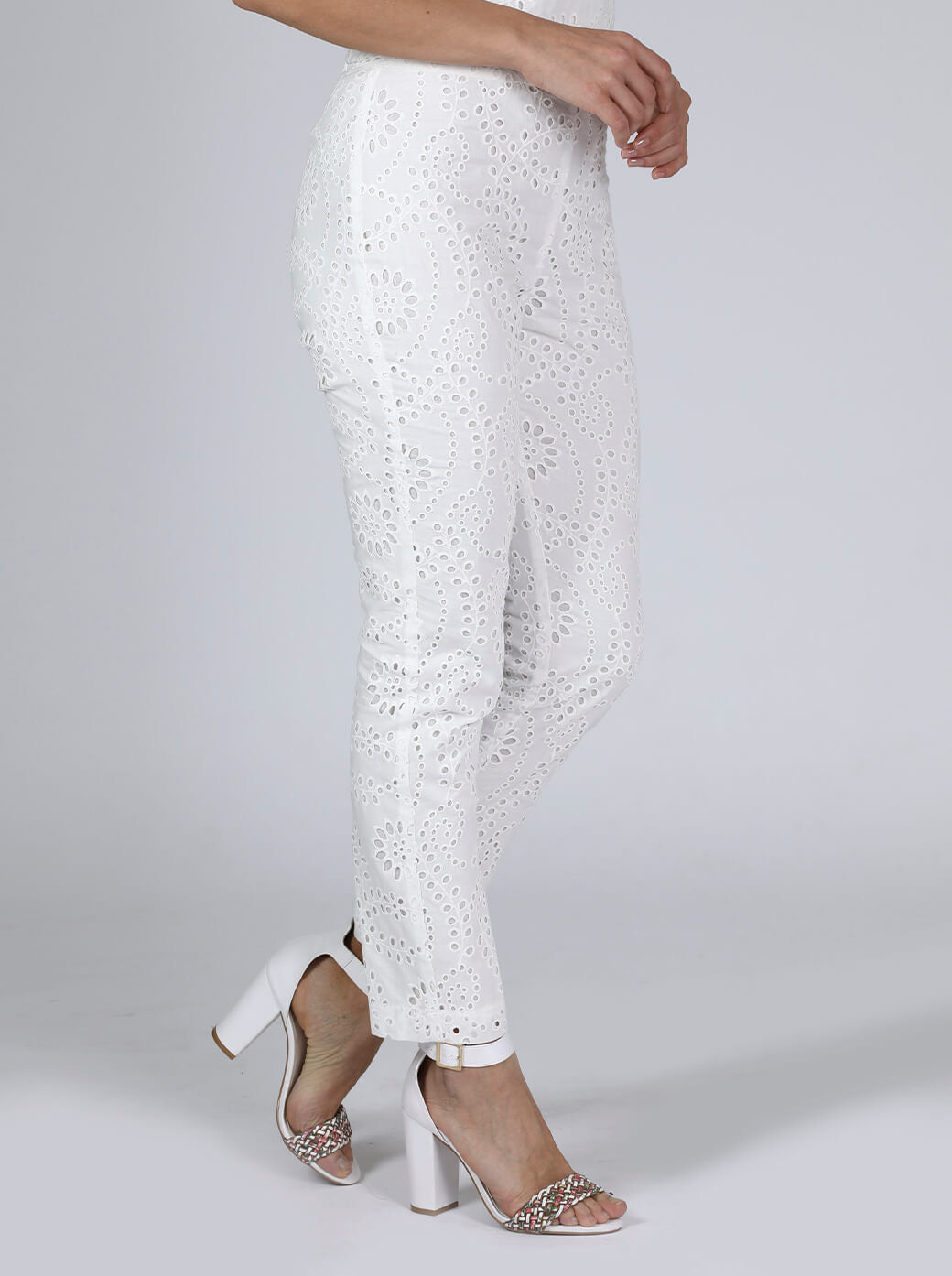 PANTALÓN ENCAJE