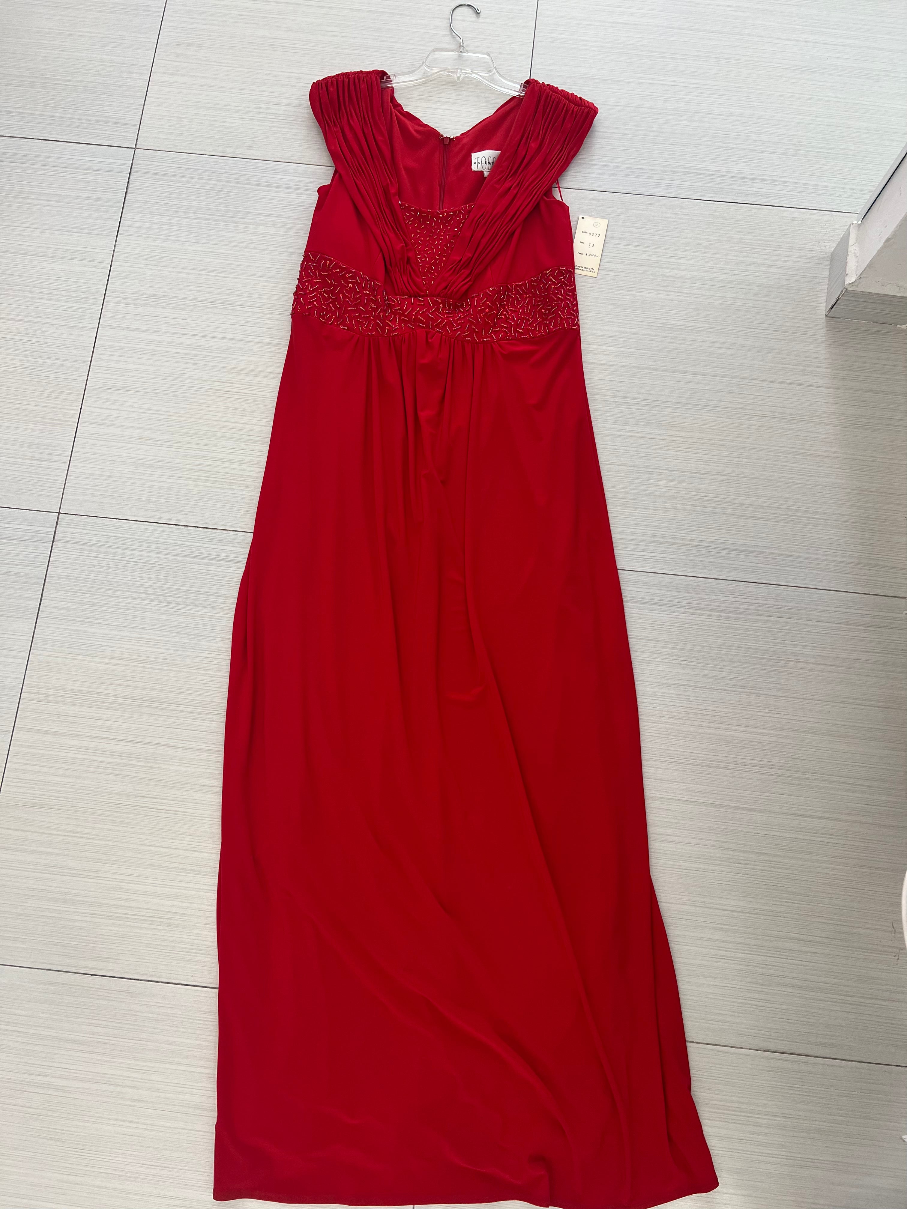 VESTIDO LARGO ROJO HOMBROS CAÍDOS