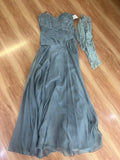 VESTIDO LARGO GRIS BORDADO GO13335