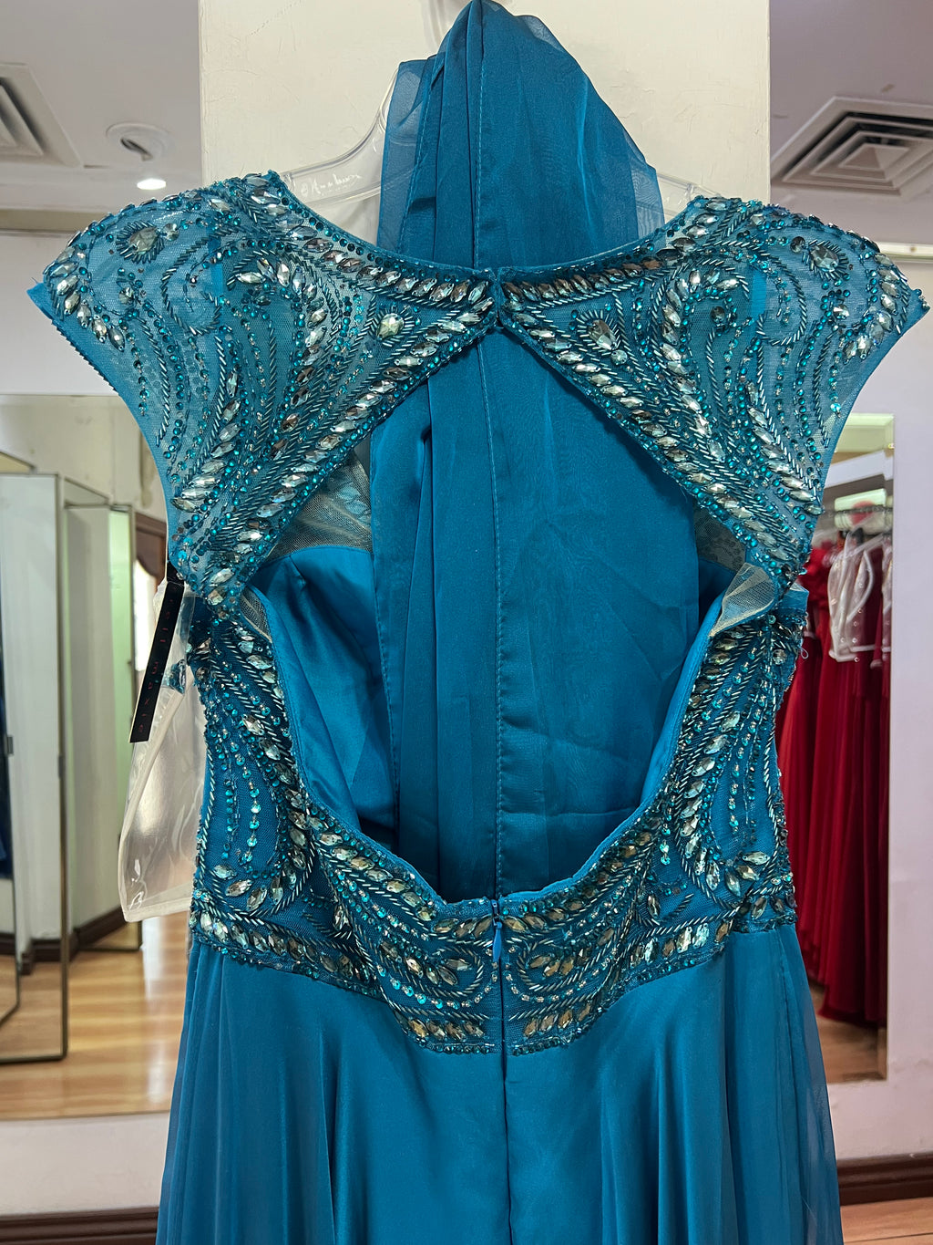VESTIDO LARGO AQUA PEDRERIA