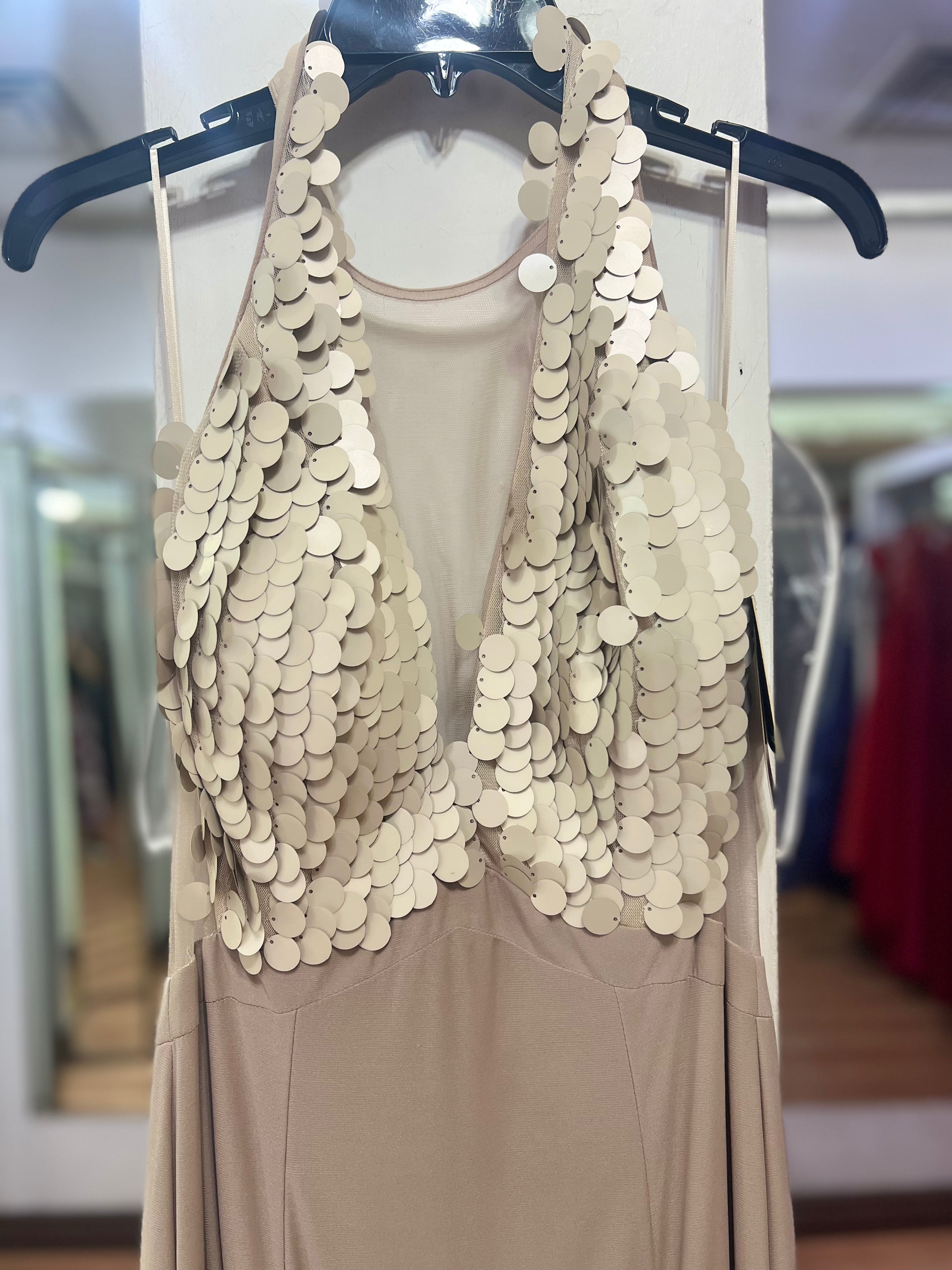 VESTIDO LARGO BEIGE LENTEJUELAS