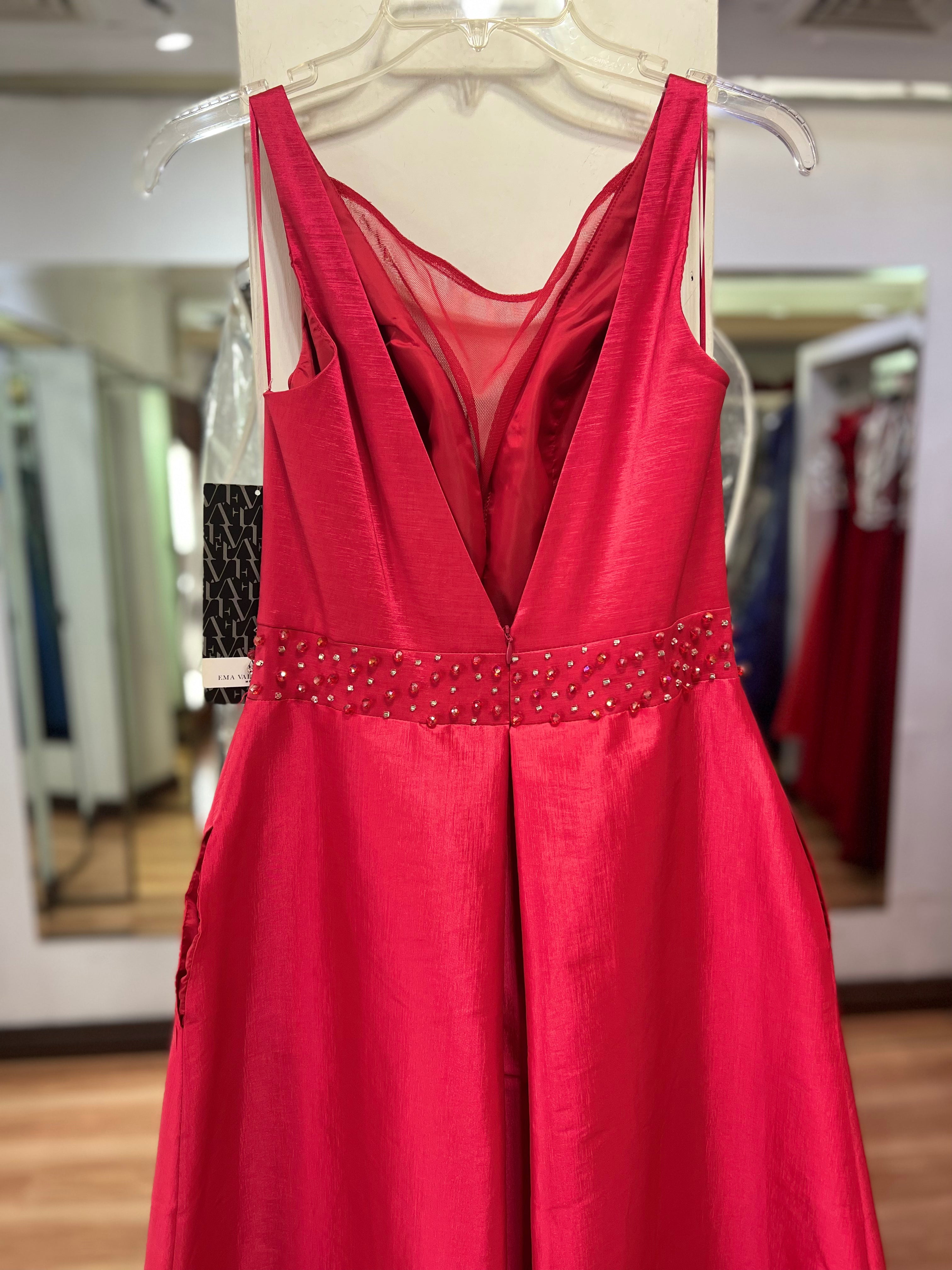 VESTIDO LARGO ROJO FALDA AMPLIA