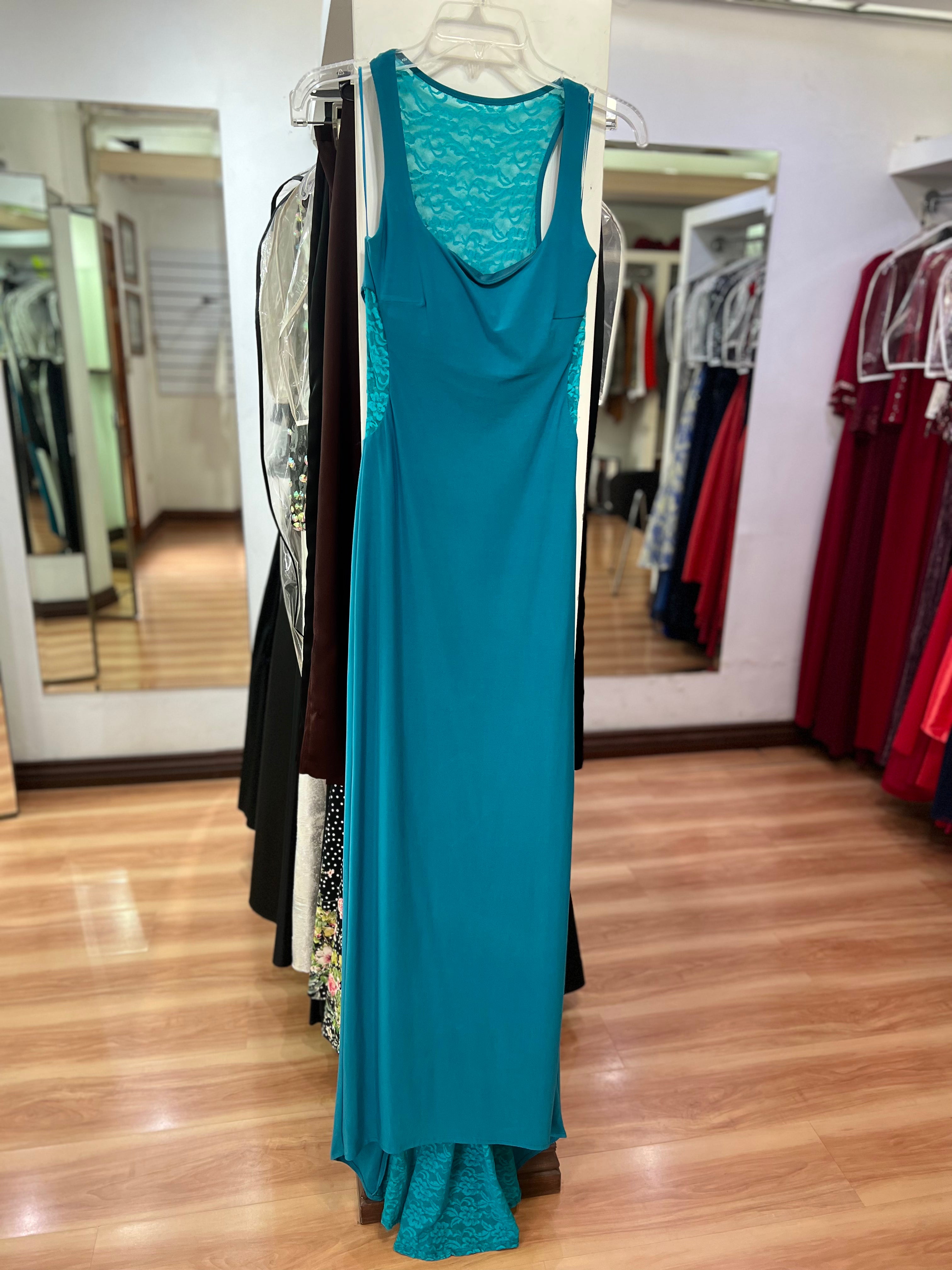 VESTIDO LARGO AQUA ENCAJE