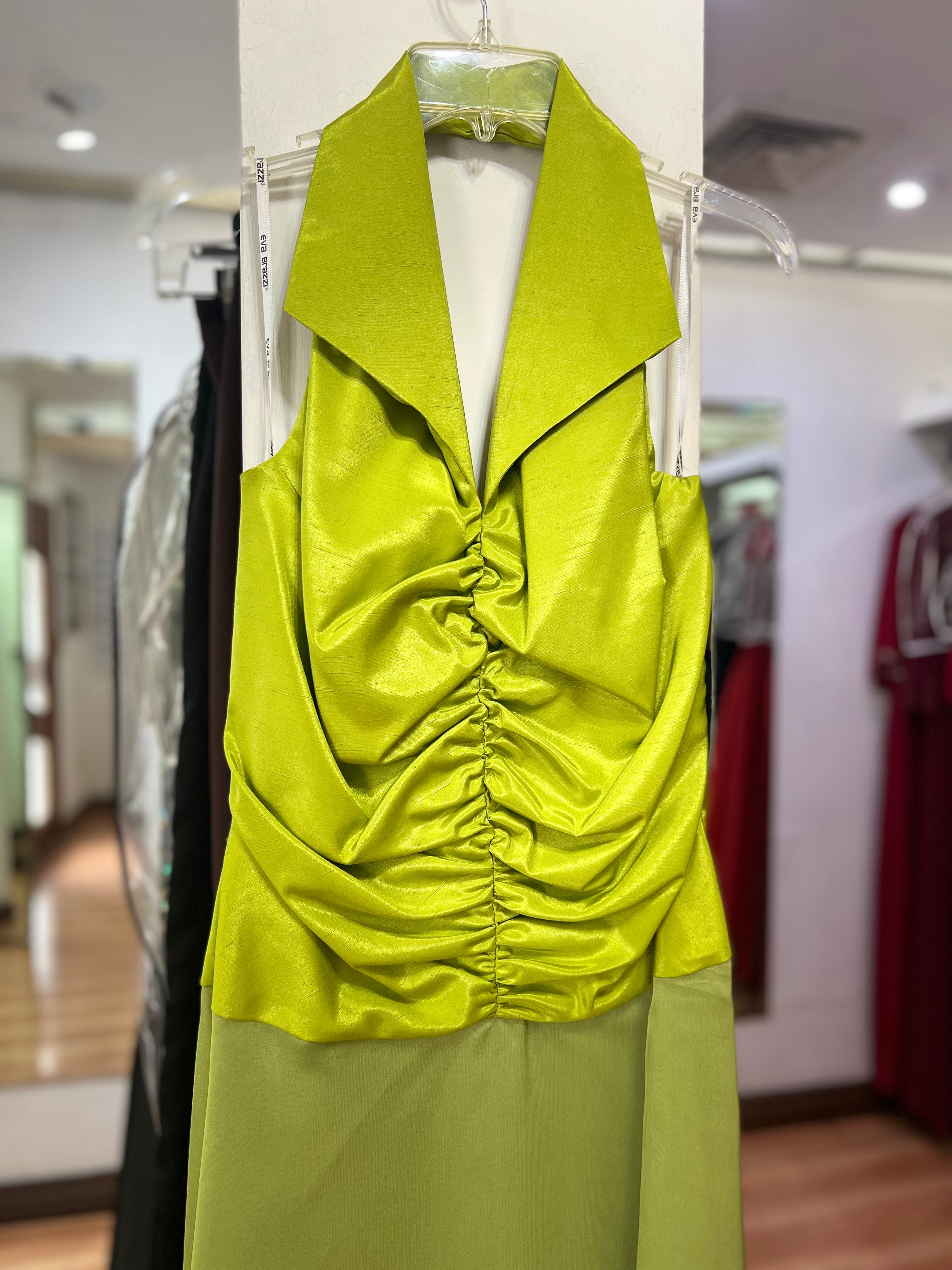 VESTIDO VERDE HALTER