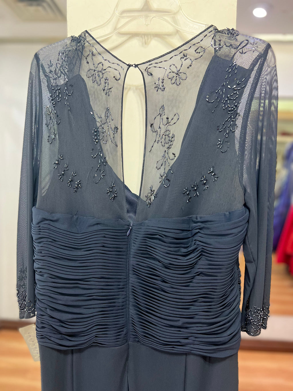 VESTIDO LARGO AZUL MARINO PEDRERIA
