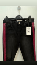 PANTALÓN JEANS NEGRO