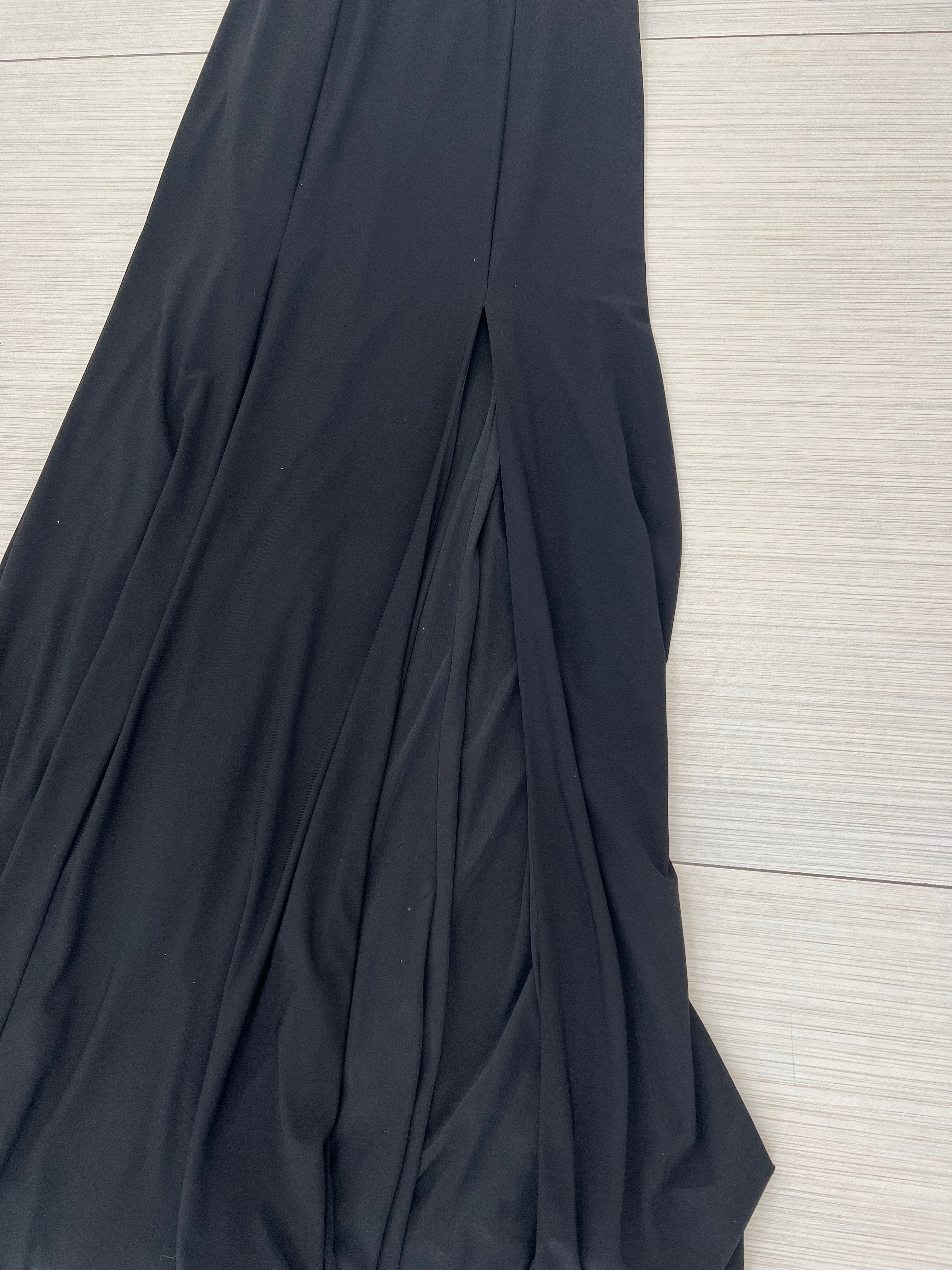 VESTIDO LARGO NEGRO