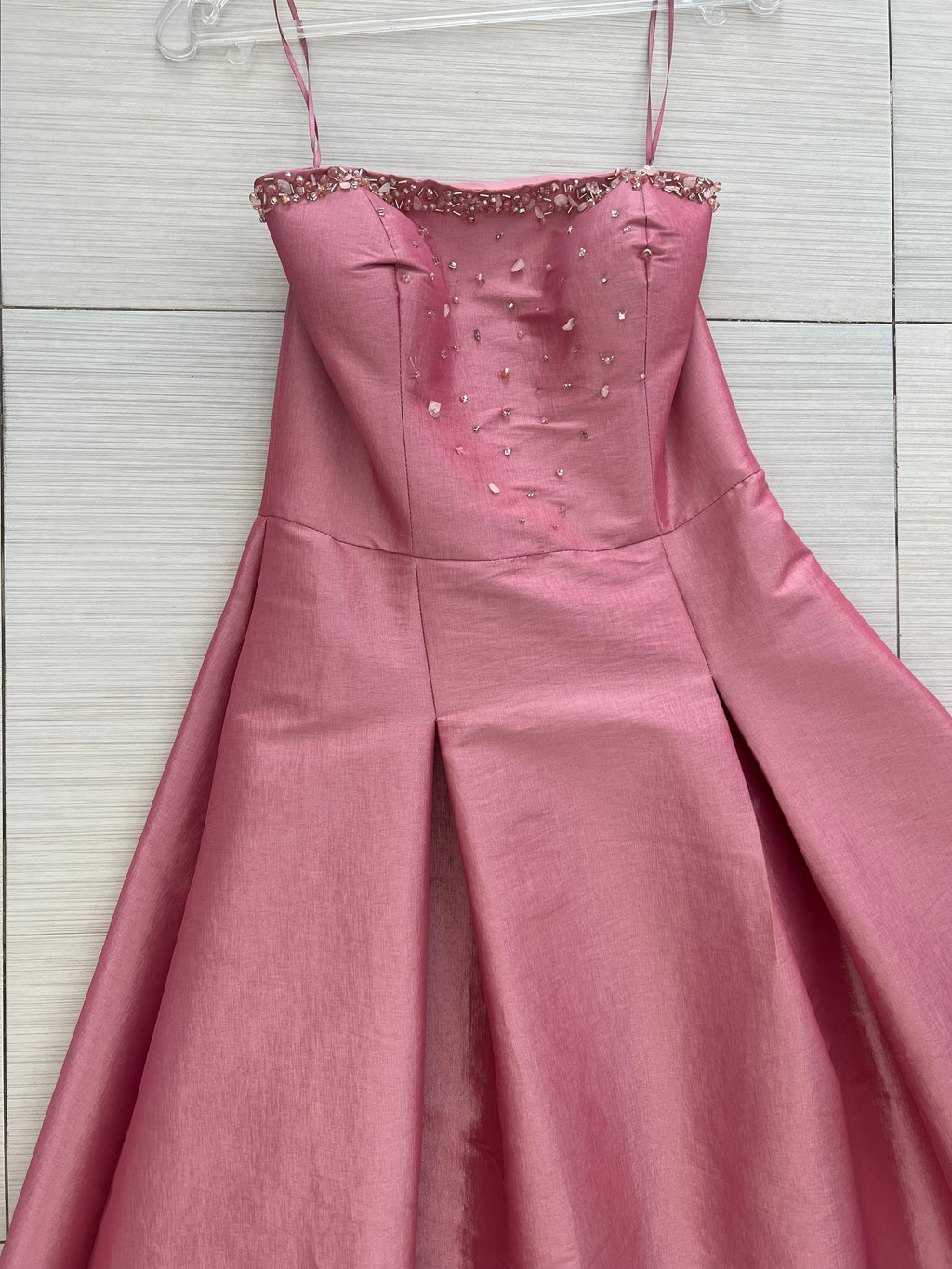 VESTIDO LARGO ROSA STRAPLESS