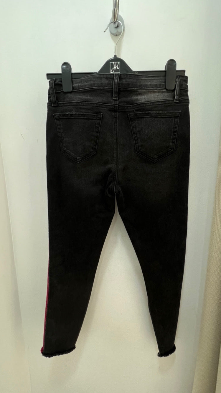 PANTALÓN JEANS NEGRO