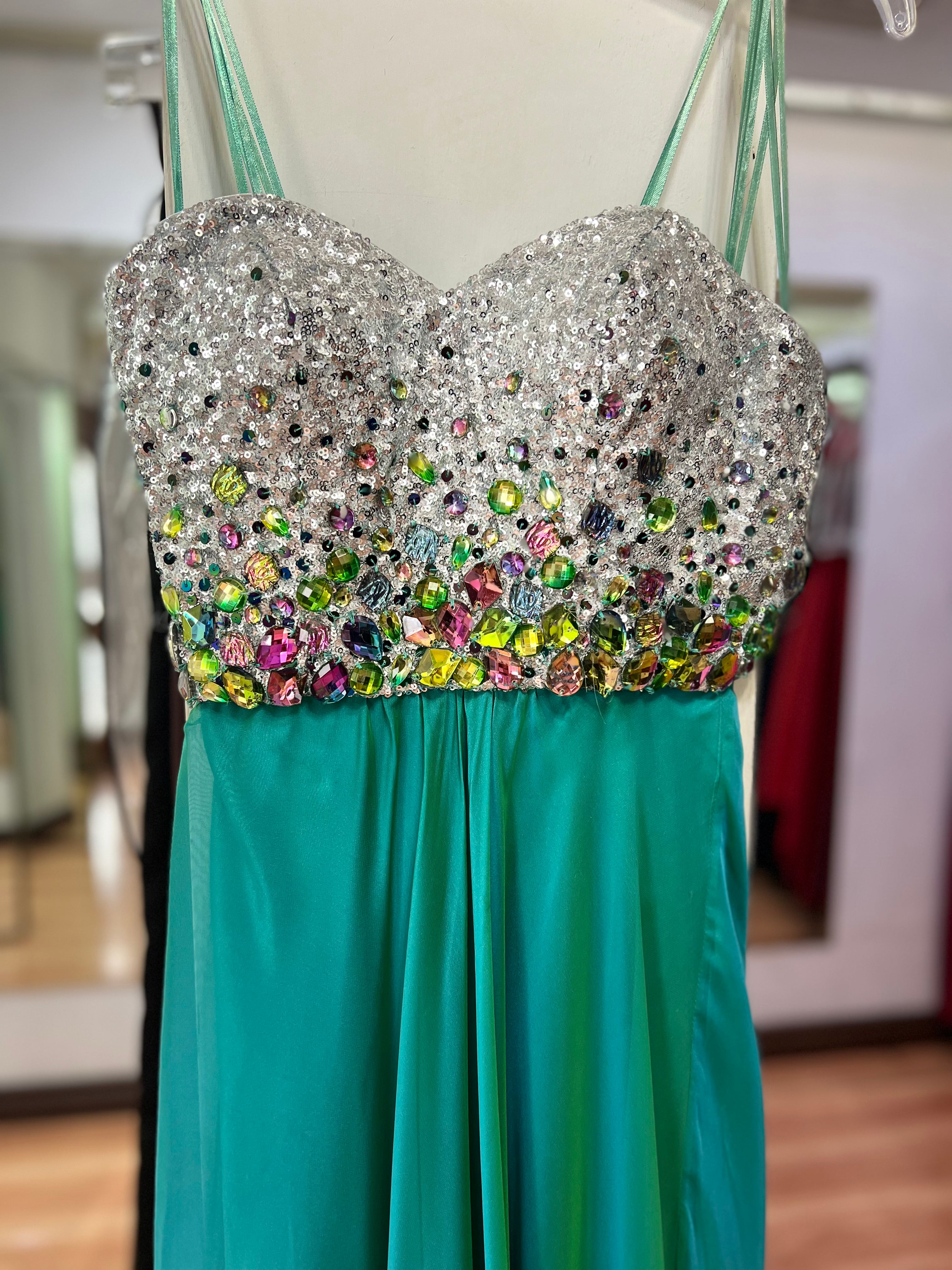 VESTIDO LARGO AQUA BORDADO