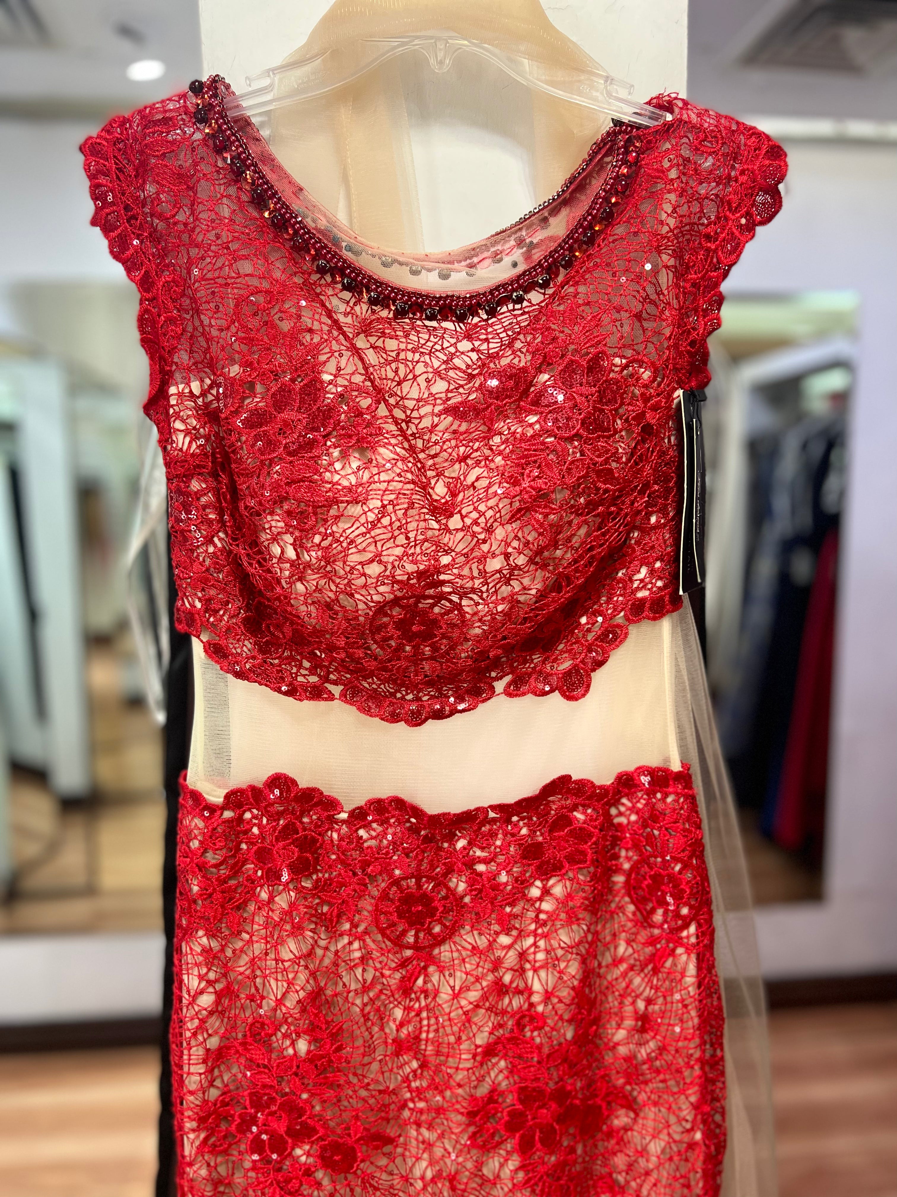 VESTIDO LARGO ROJO ENCAJE
