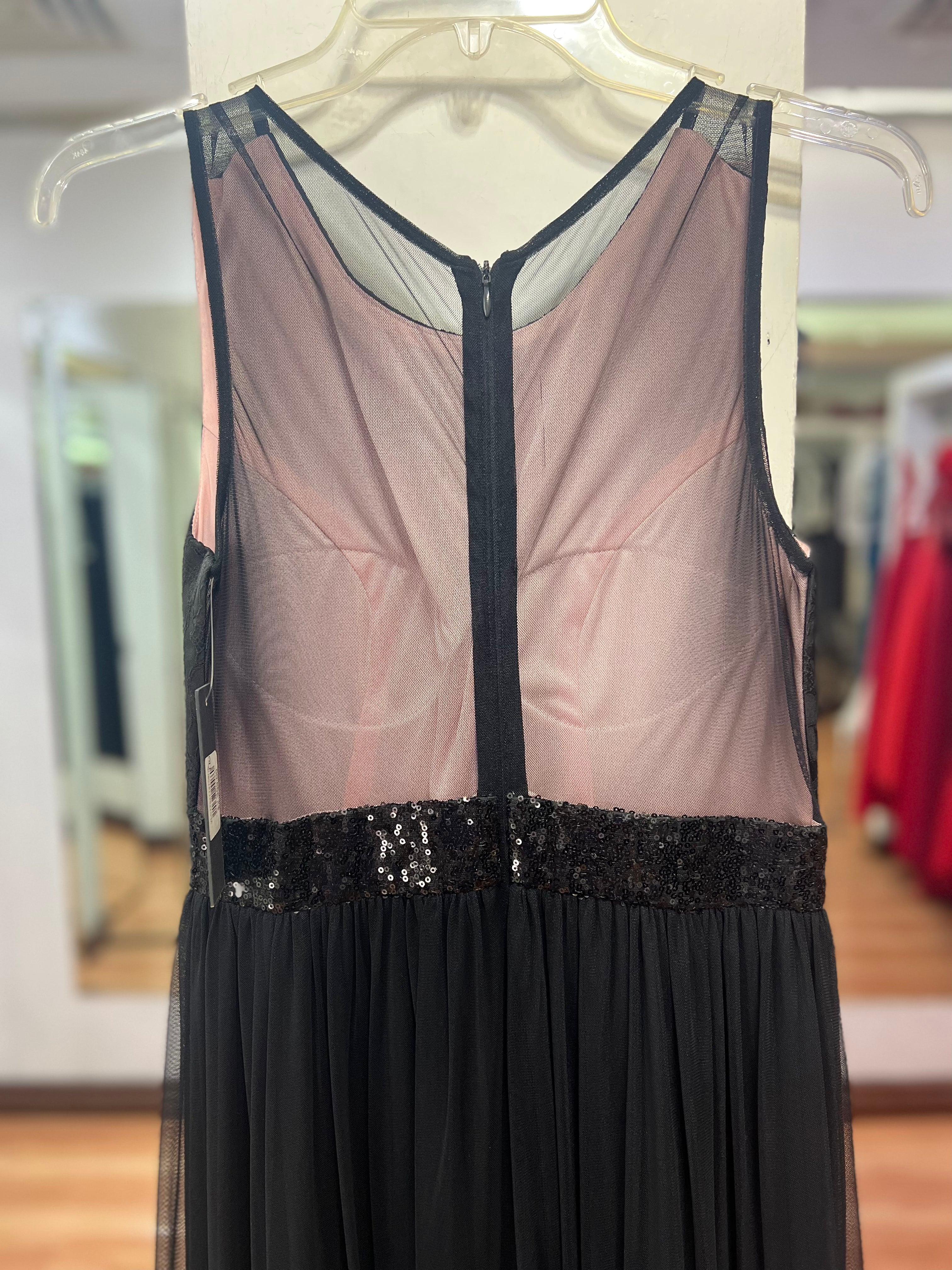 VESTIDO LARGO NEGRO ENCAJE