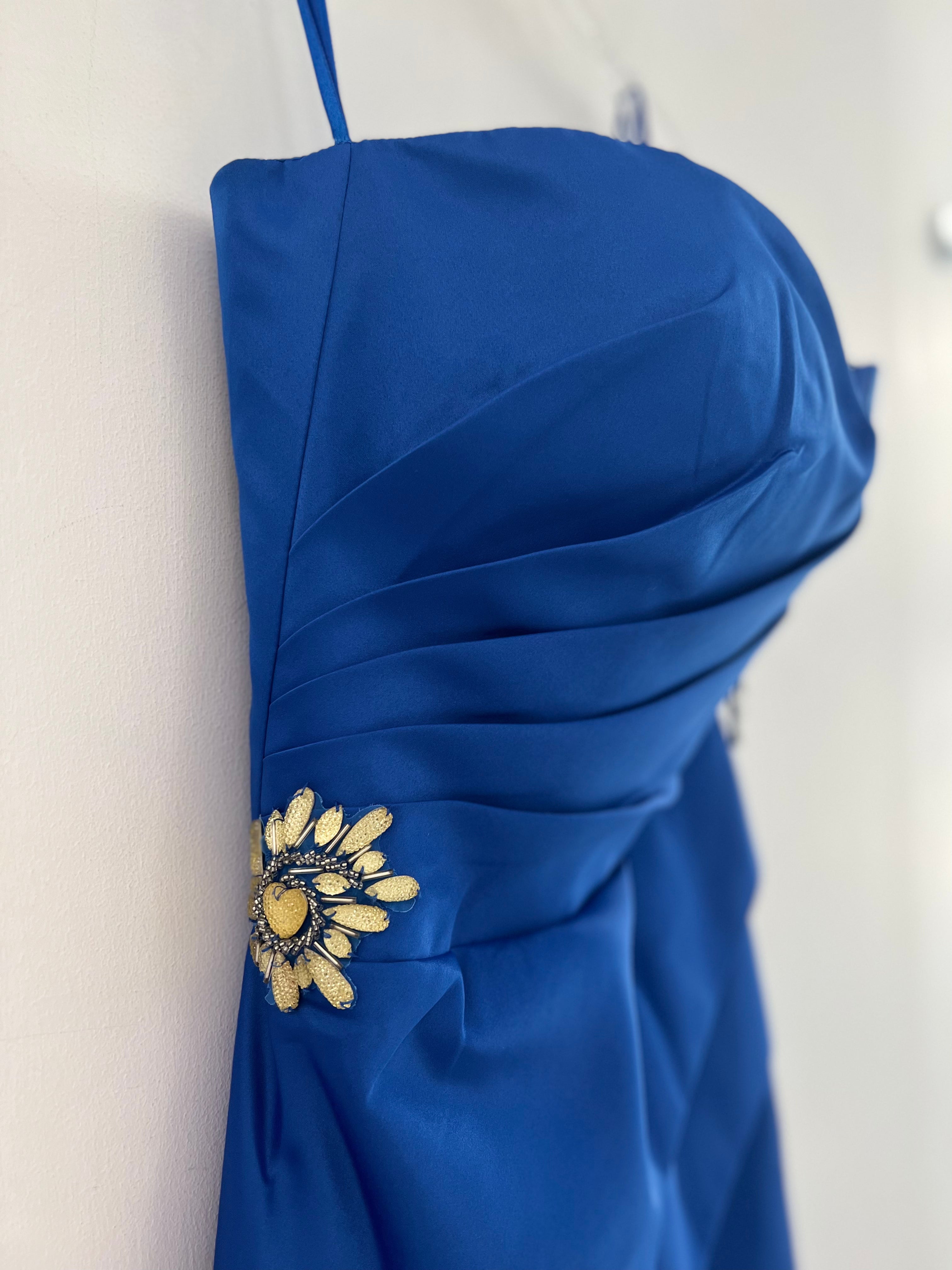 VESTIDO LARGO AZUL REY STRAPLESS