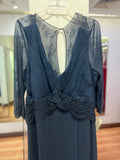 VESTIDO LARGO AZUL MARINO PEDRERIA